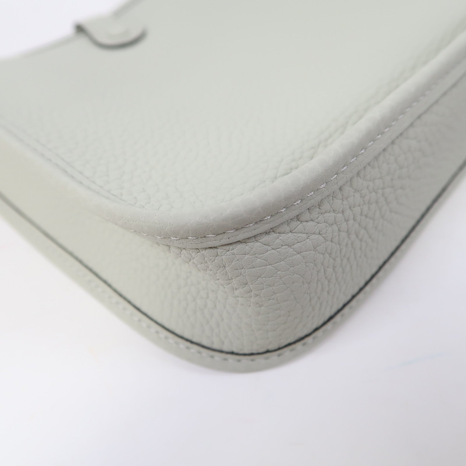 HERMES Clemence皮革Evelyne TPM銀扣肩背袋灰色