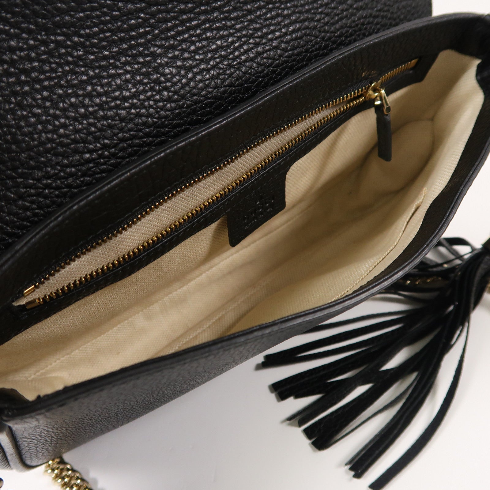 GUCCI 牛皮皮革Shoulder Bag銀扣鏈帶肩背袋黑色
