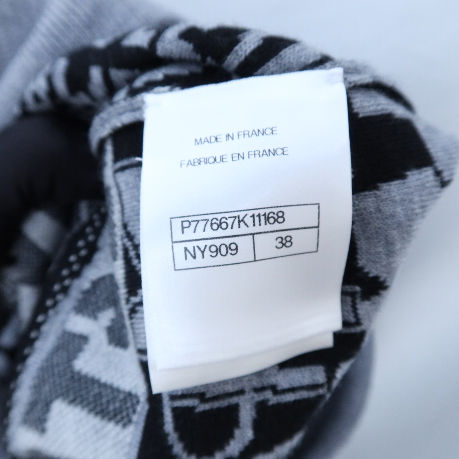 CHANEL Wool Graffiti Knit Sweater針織
