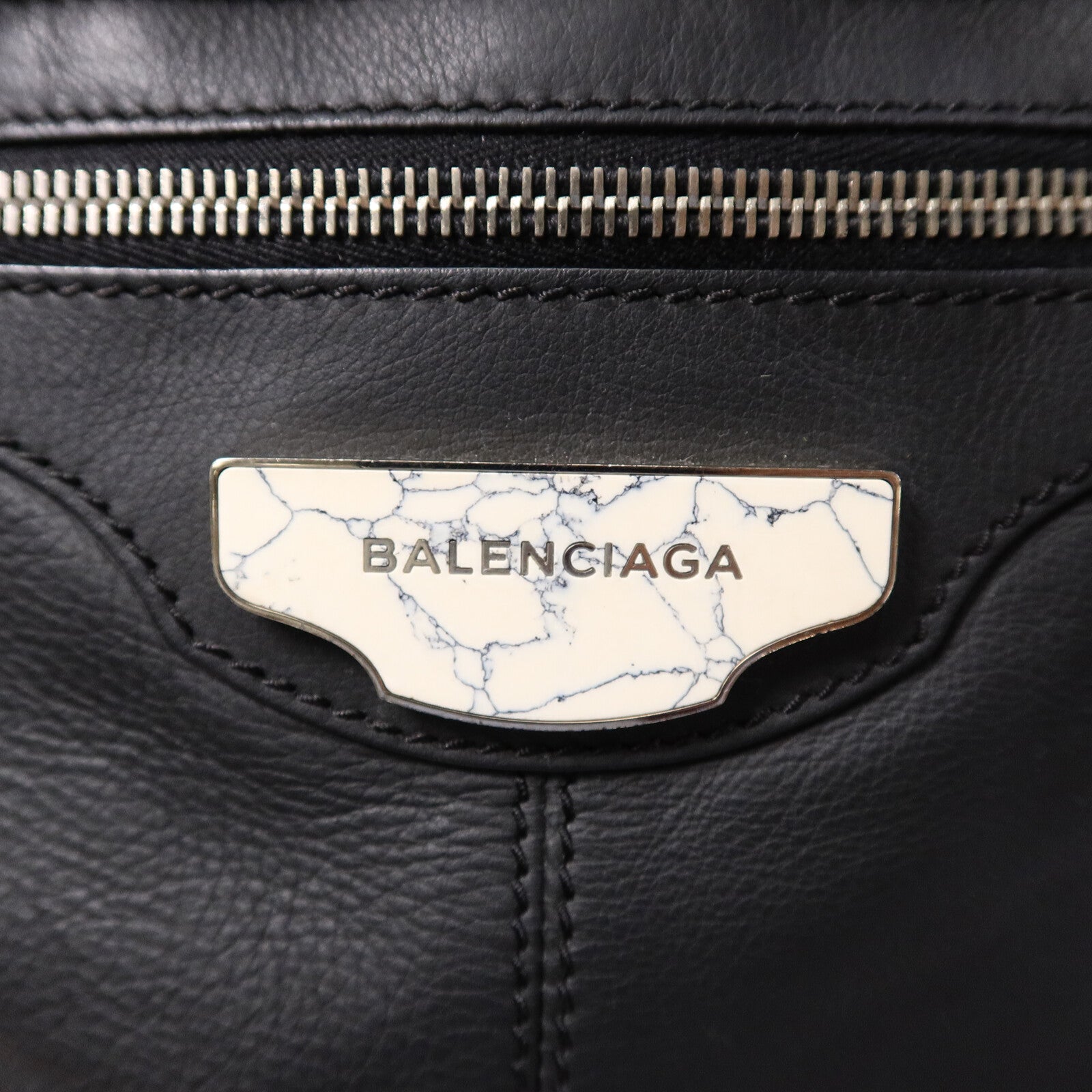 BALENCIAGA 牛皮皮革Backpack背包