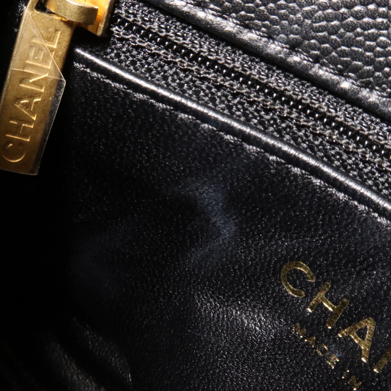 CHANEL 牛皮皮革Chain Shoulder鏈帶肩背袋