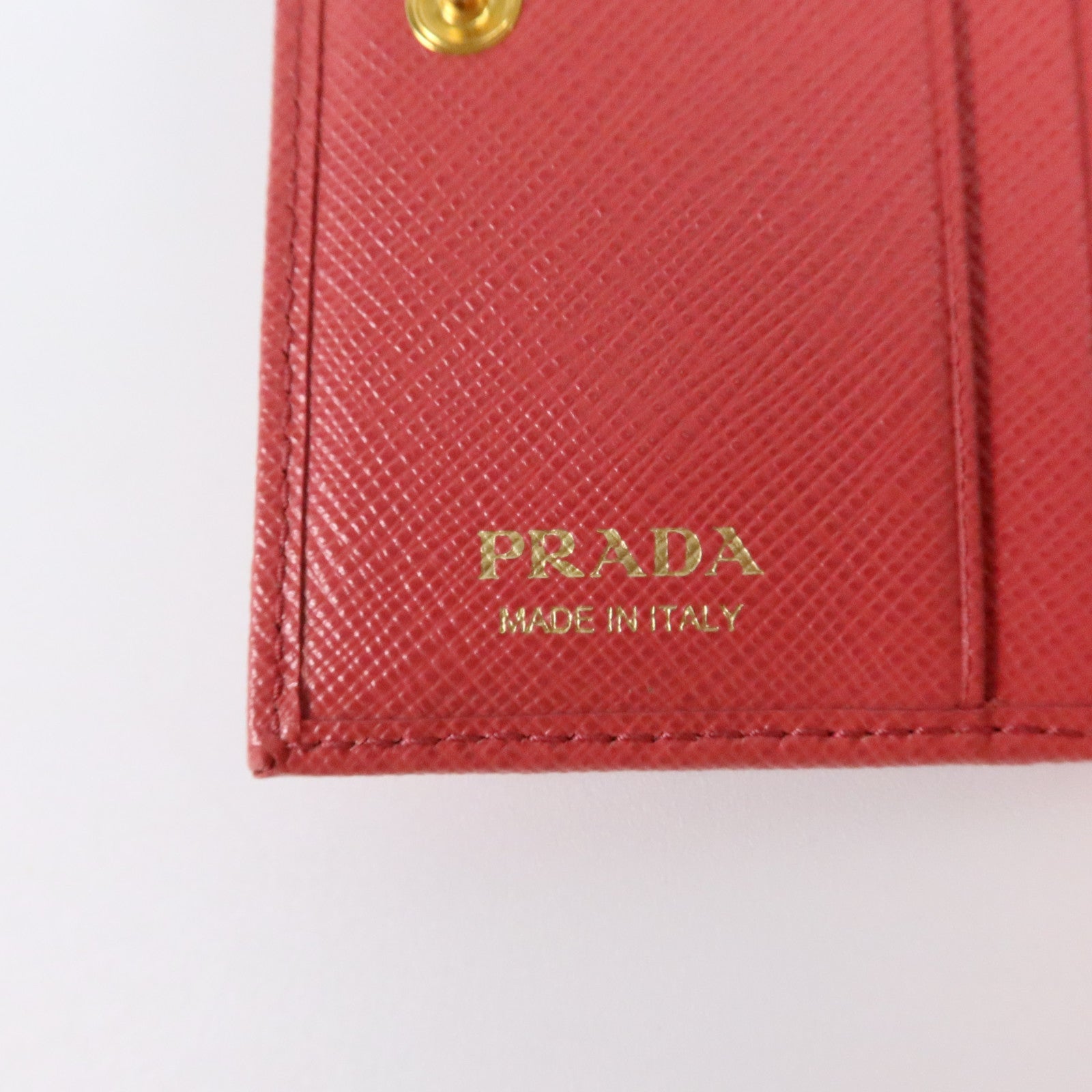 PRADA Saffiano皮革Wallet金扣錢包