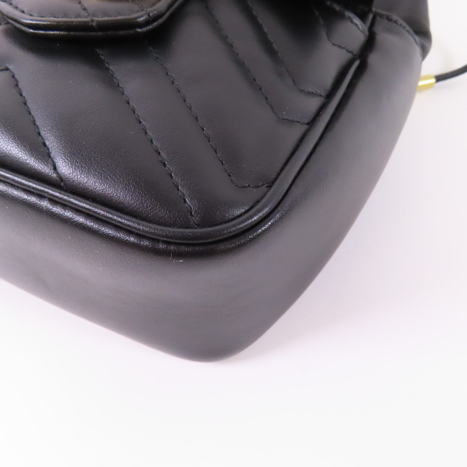 GUCCI GG GHW GG Marmont Mini Bucket Shoulder Chain Bag Calfskin Leather Black