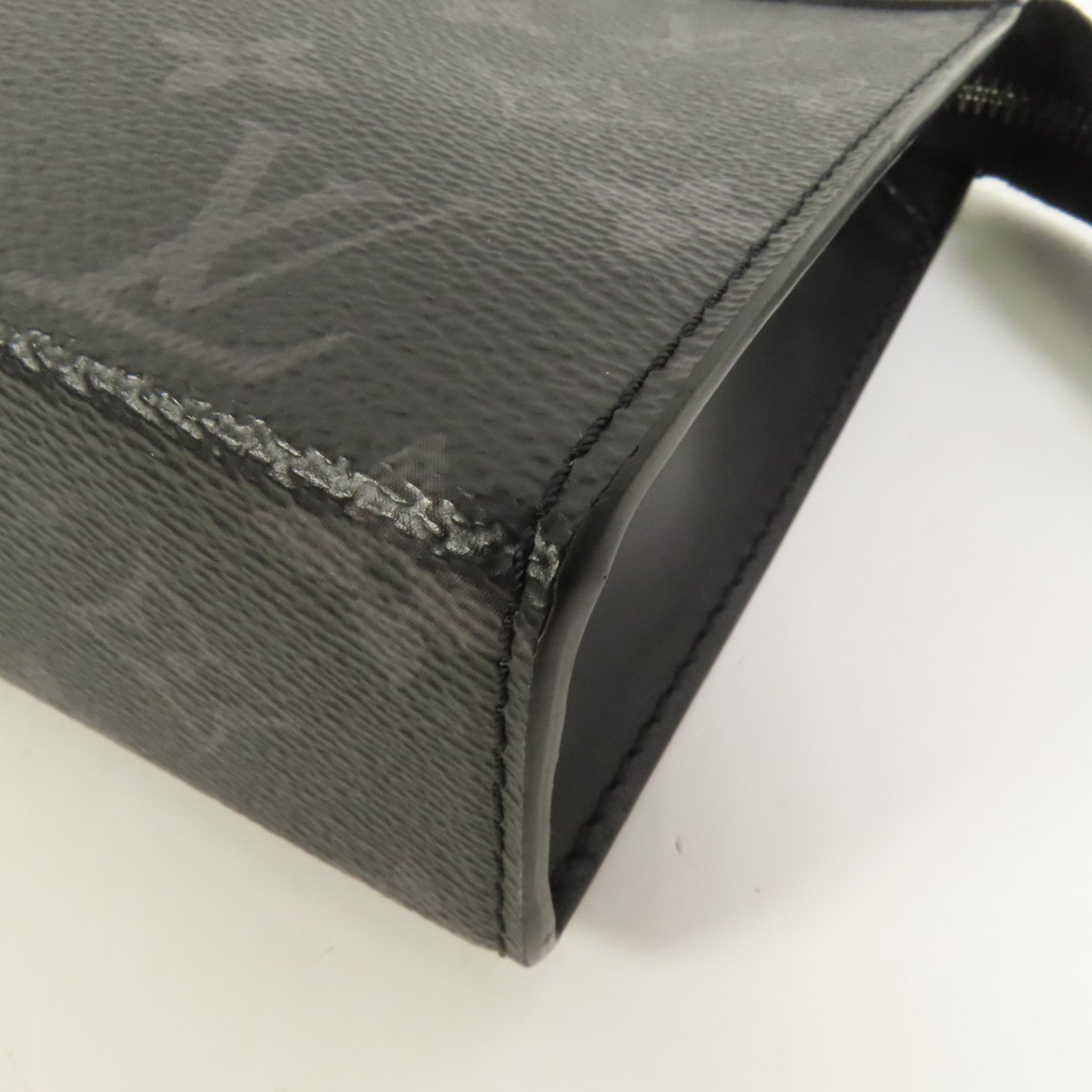 LOUIS VUITTON Monogram Eclipse Gaston銀扣肩背袋