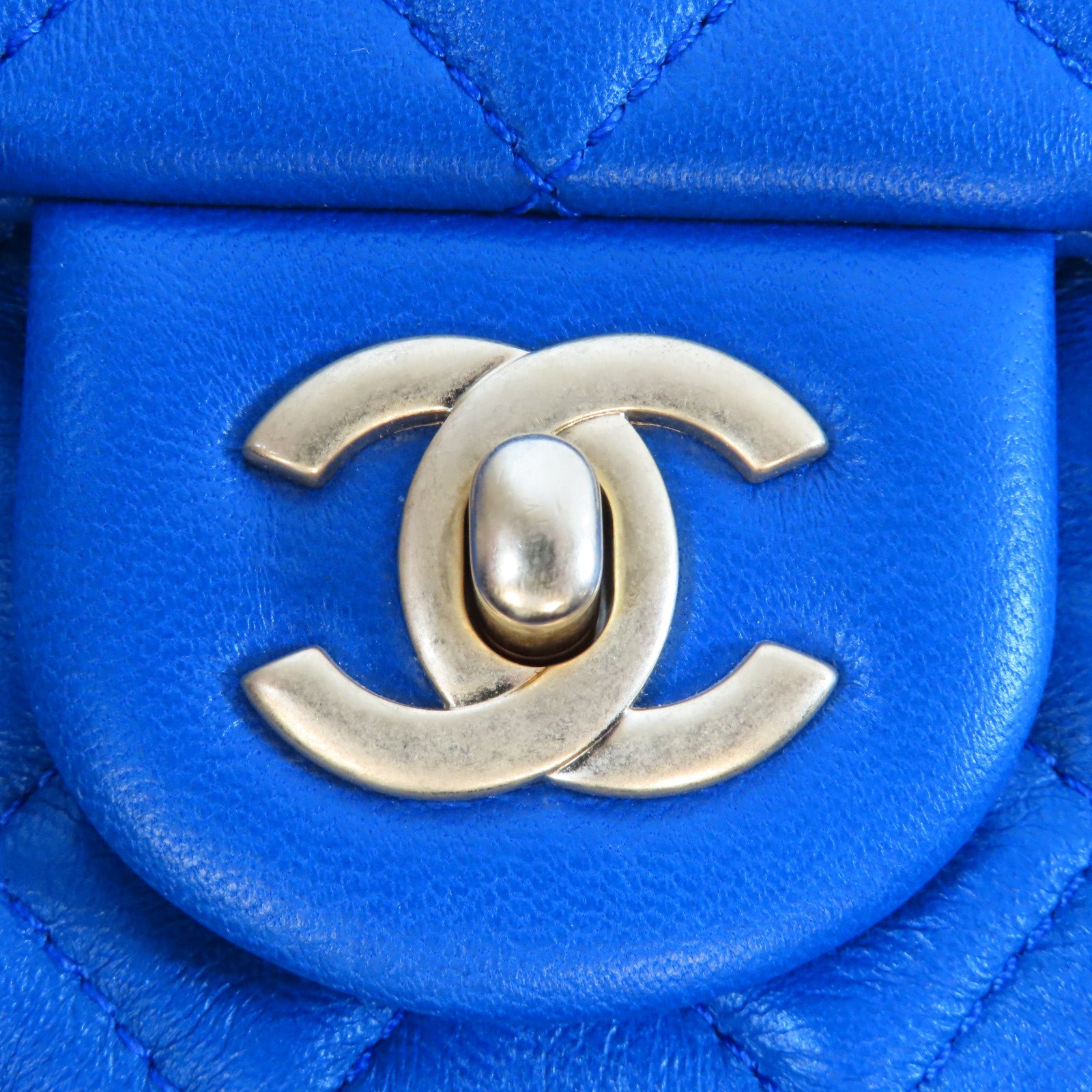 CHANEL 【激減優惠】菱格羊皮皮革Classic Flap Mini Chain Bag金扣肩背袋藍色