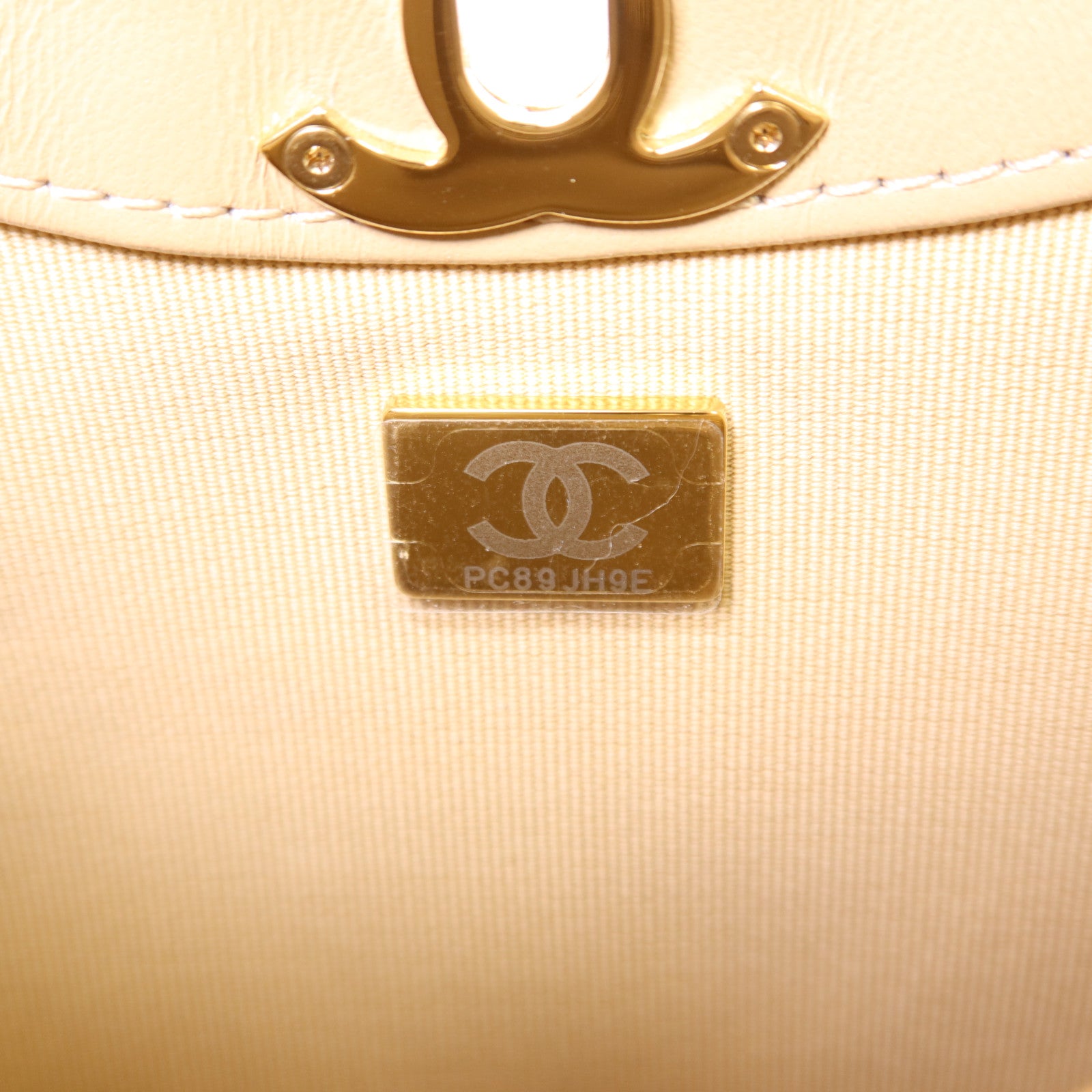 CHANEL 牛皮皮革Chanel 31 Mini金扣手挽肩背兩用袋