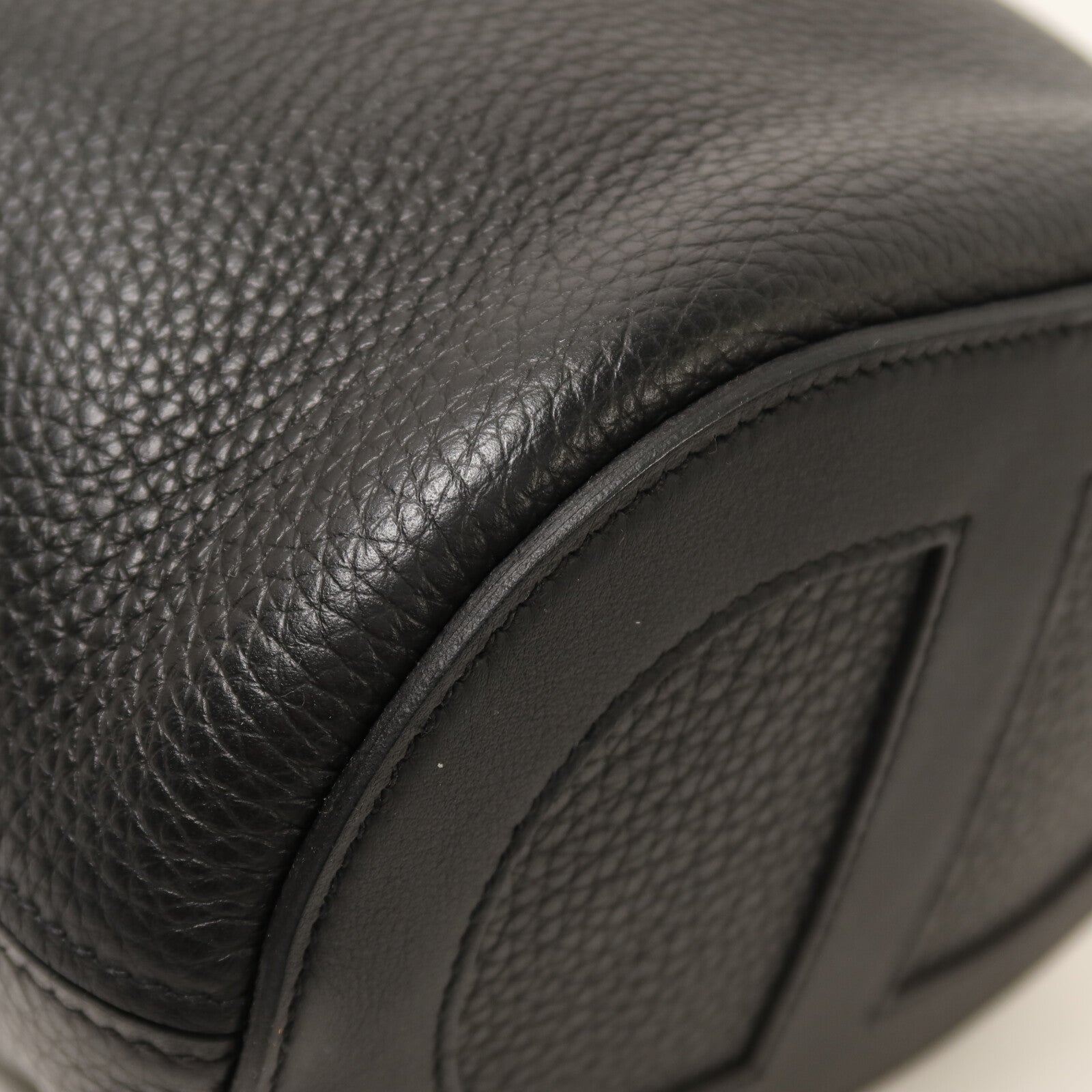 HERMES Clemence皮革In The Loop 18銀扣手挽袋Noir