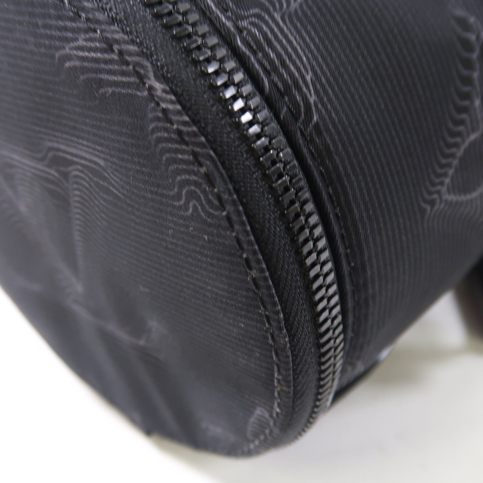 LOUIS VUITTON 【激減優惠】尼龍Expandable Polochon肩背袋黑色