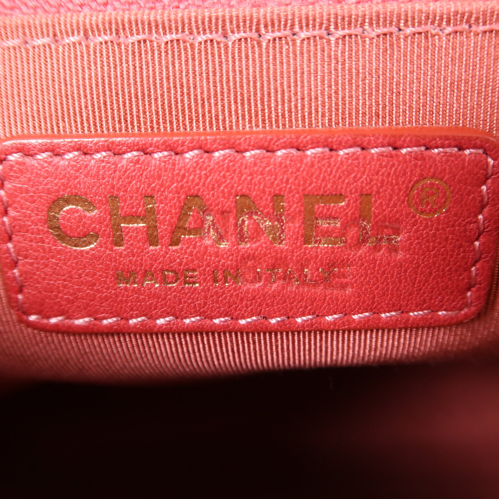 CHANEL 牛皮皮革Chain Shoulder金扣鏈帶肩背袋
