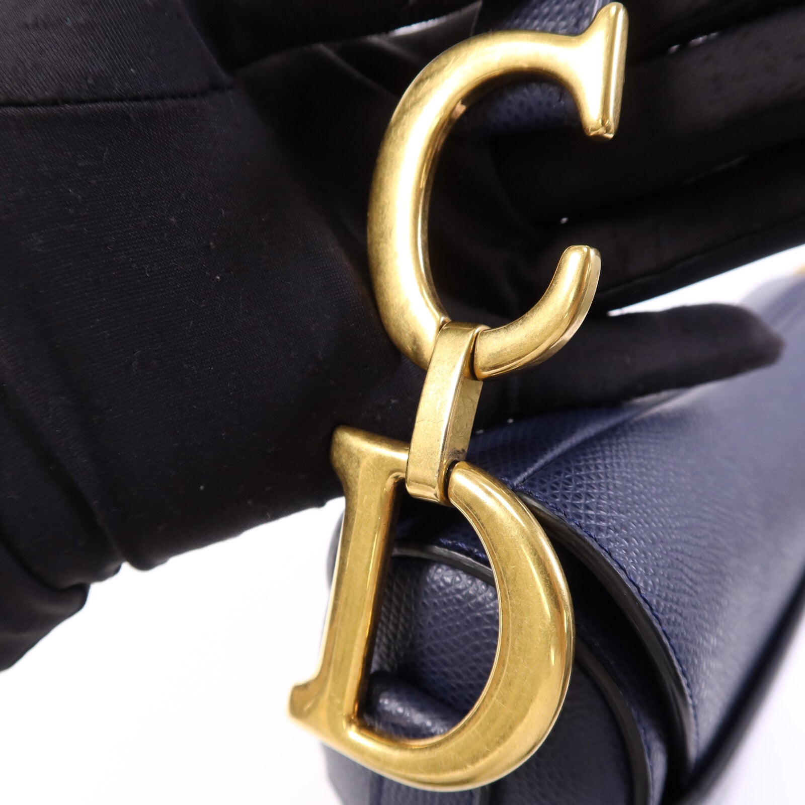 Dior 牛皮皮革Saddle金扣肩背袋