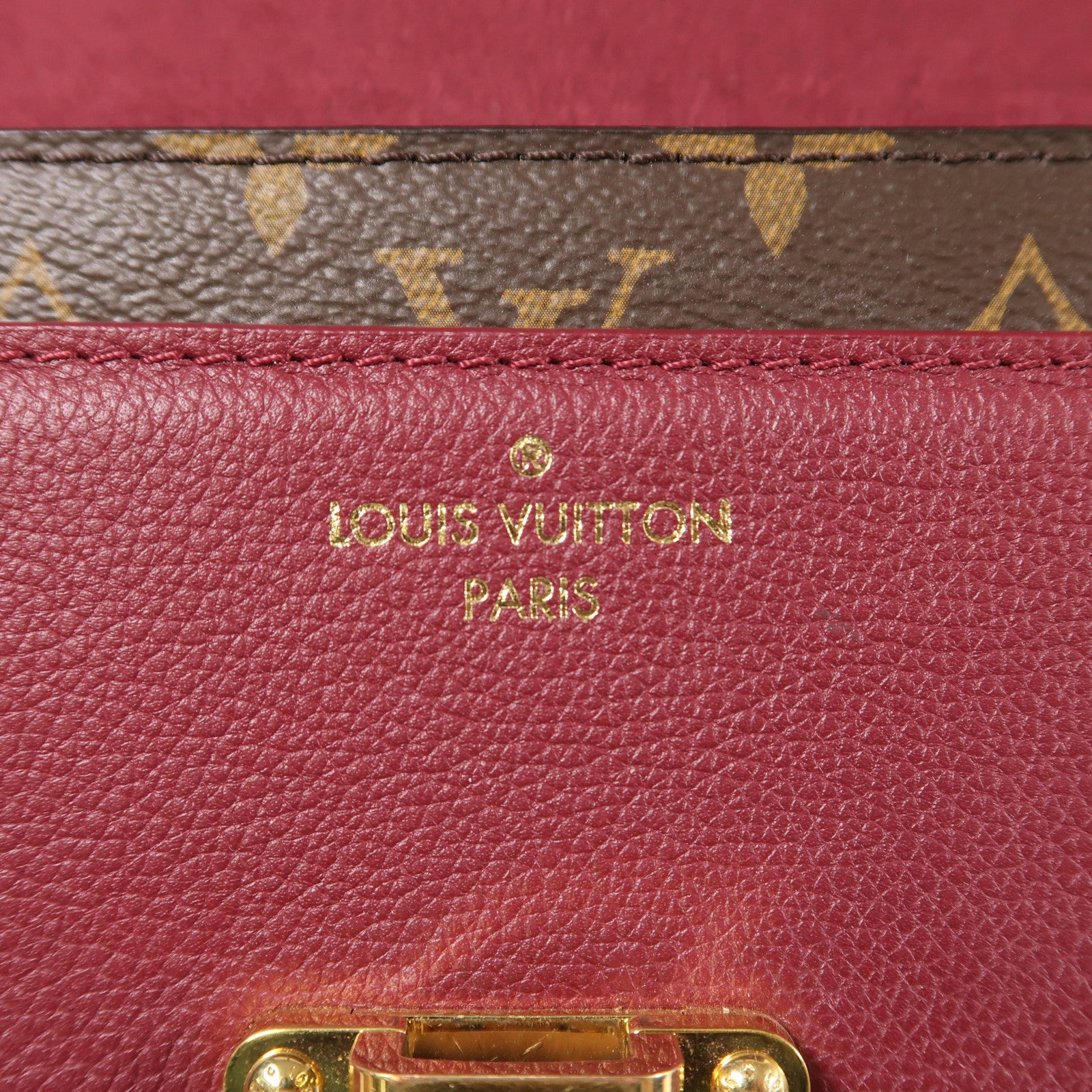 LOUIS VUITTON LV GHW Victoire Chain Shoulder Bag AH0197 Monogram Brown