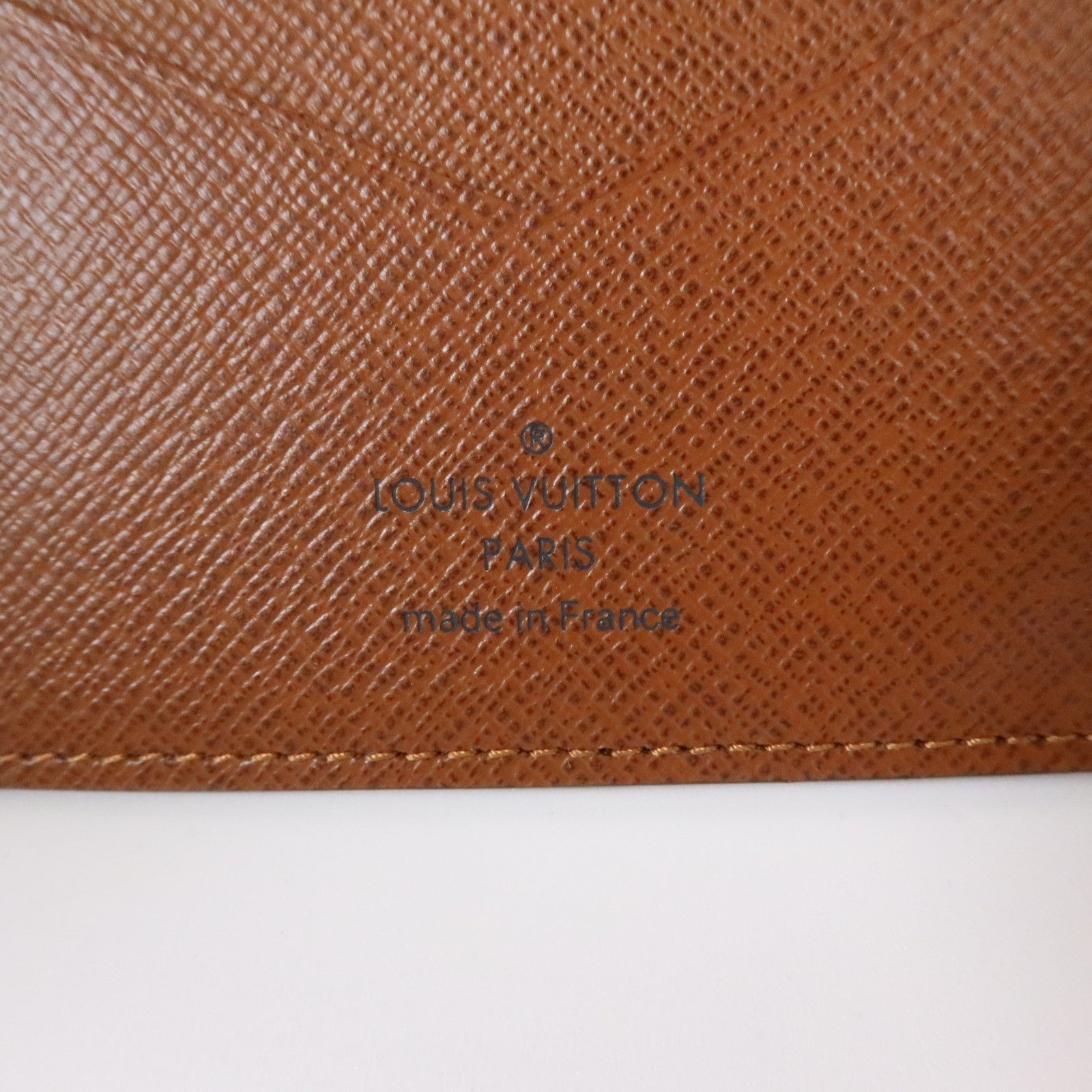 LOUIS VUITTON Monogram Passport Cover護照套