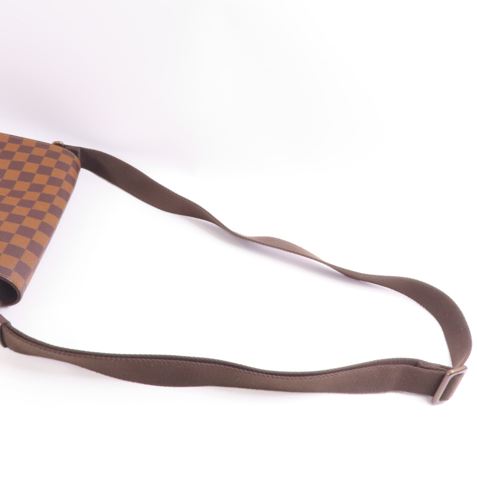 LOUIS VUITTON Damier District PM金扣肩背袋