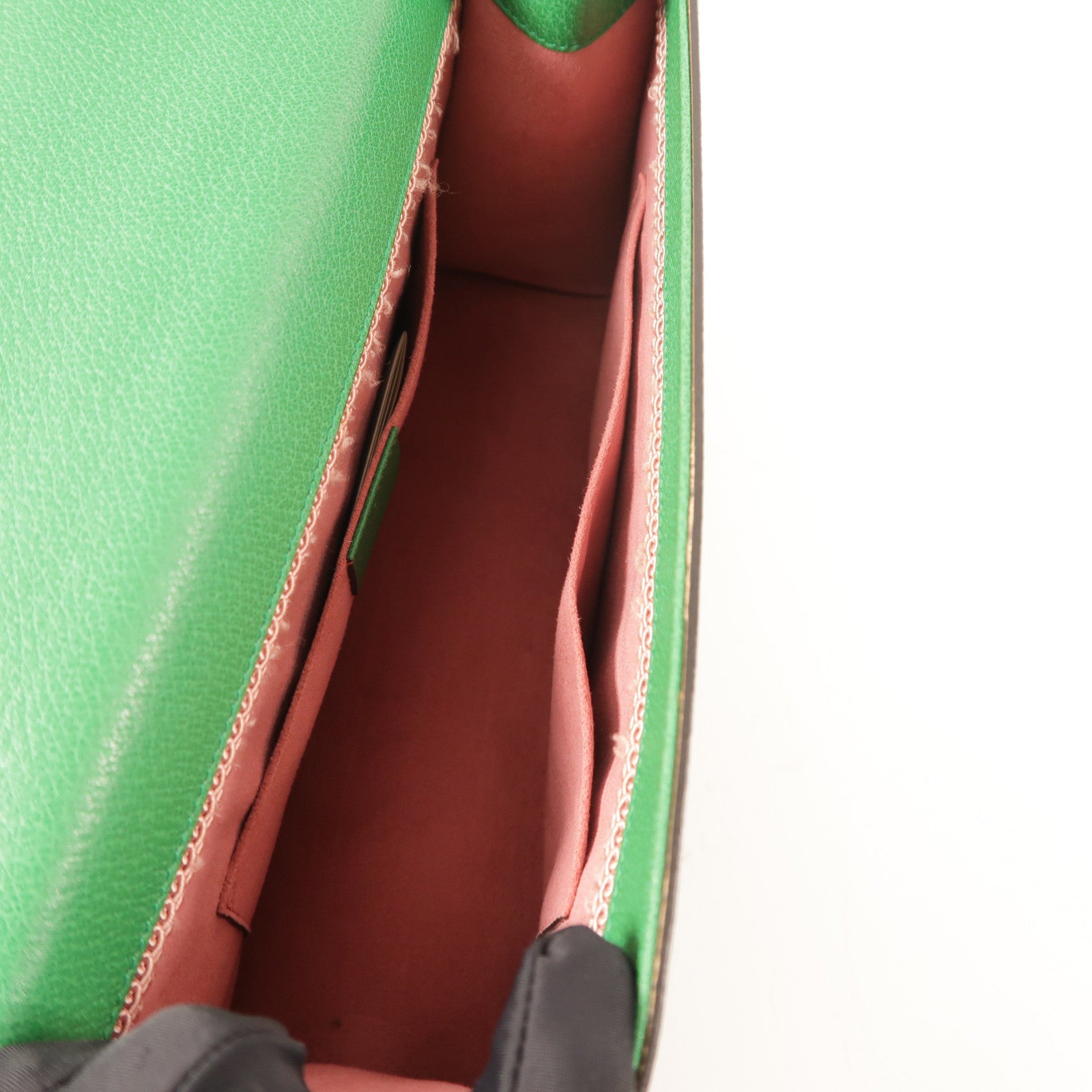 GUCCI 牛皮皮革Ricami Embroidered Bag金扣鏈帶肩背袋