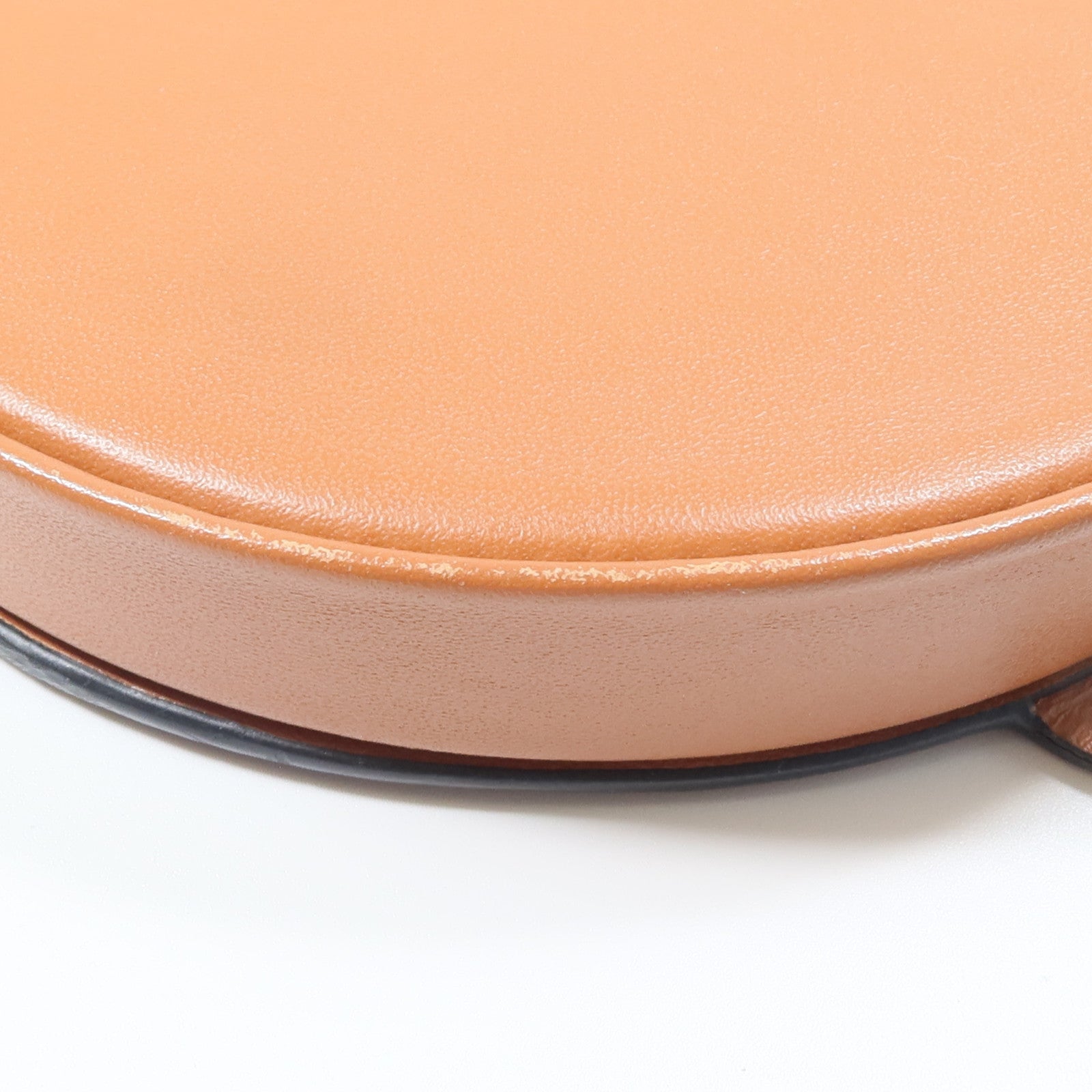 LOEWE 牛皮皮革Heel Pouch Mini肩背袋
