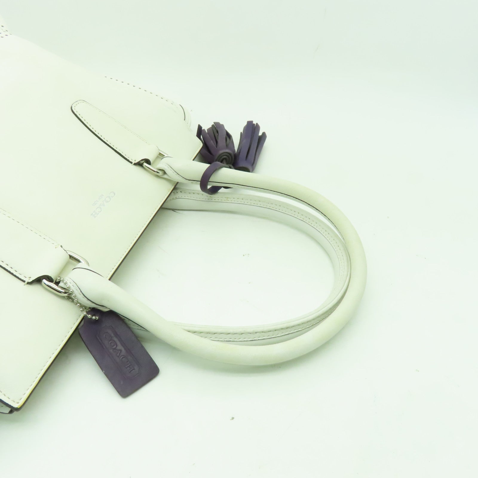 COACH 【激減優惠】牛皮皮革Shoulder Bag銀扣肩背袋白色