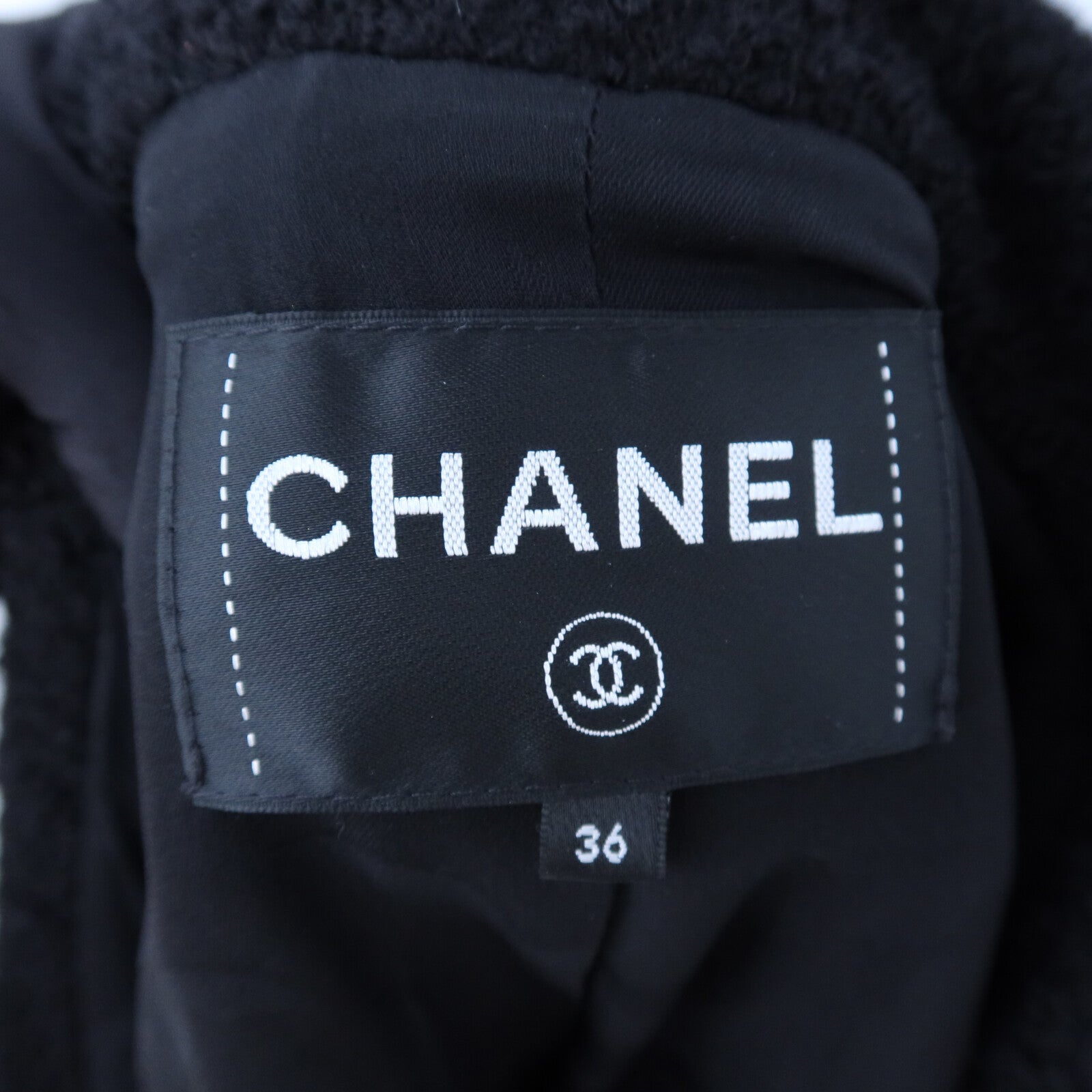 CHANEL Wool/Polyamide Double-Breasted Jacket外套