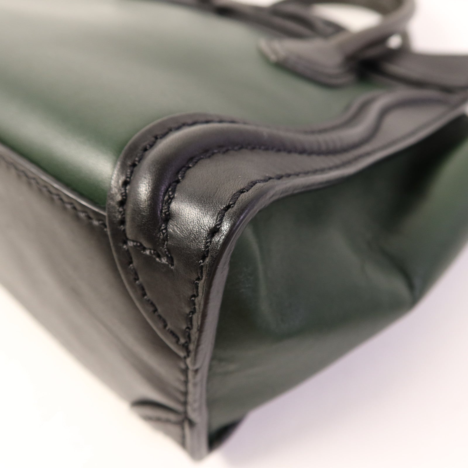 CELINE 牛皮皮革Nano Luggage金扣手挽肩背兩用袋