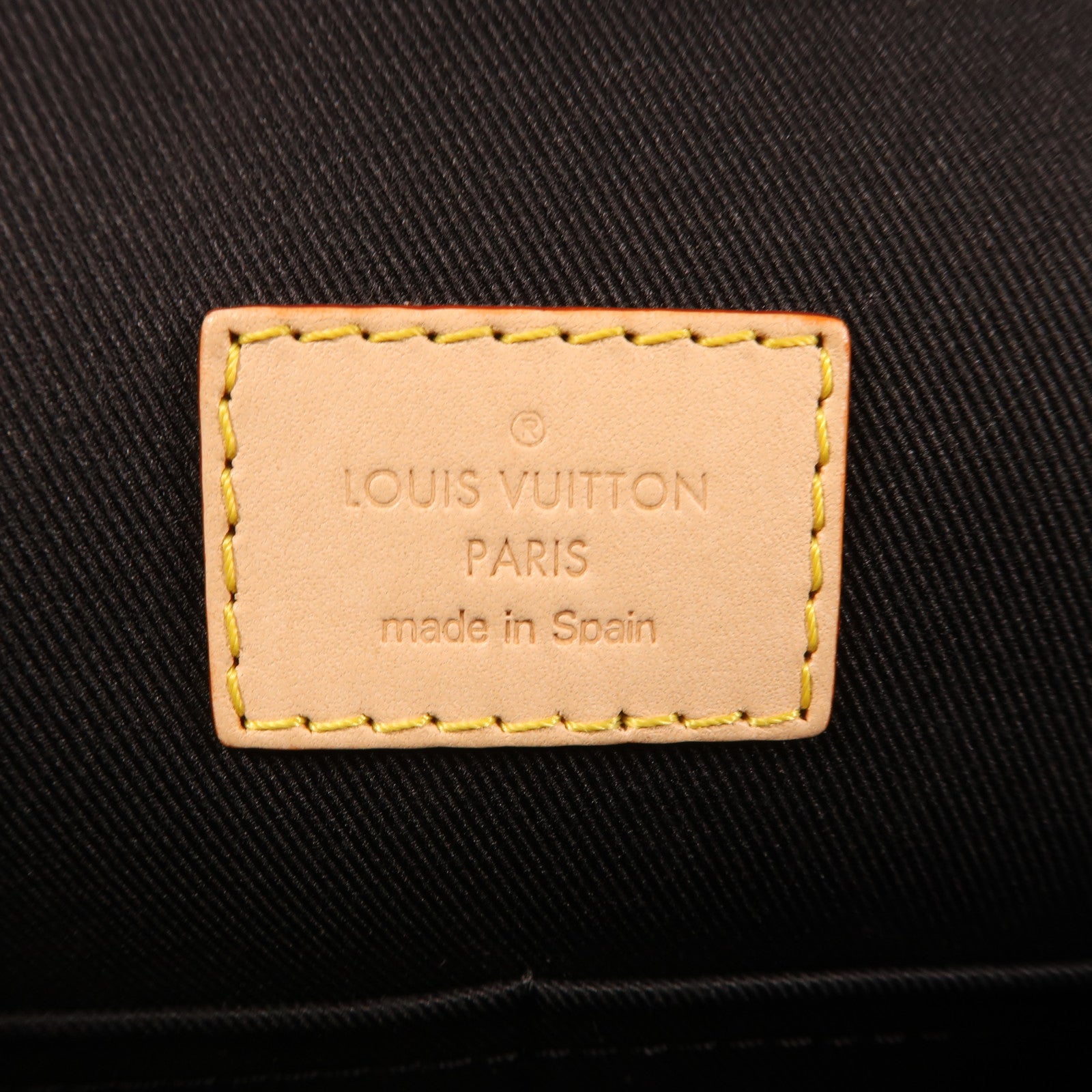 LOUIS VUITTON Monogram Cluny BB金扣手挽肩背兩用袋