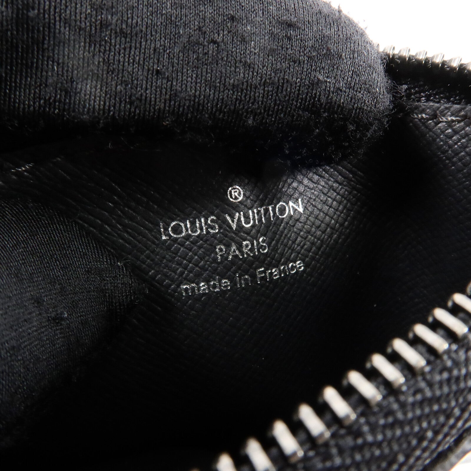 LOUIS VUITTON Monogram Eclipse Gaston肩背袋