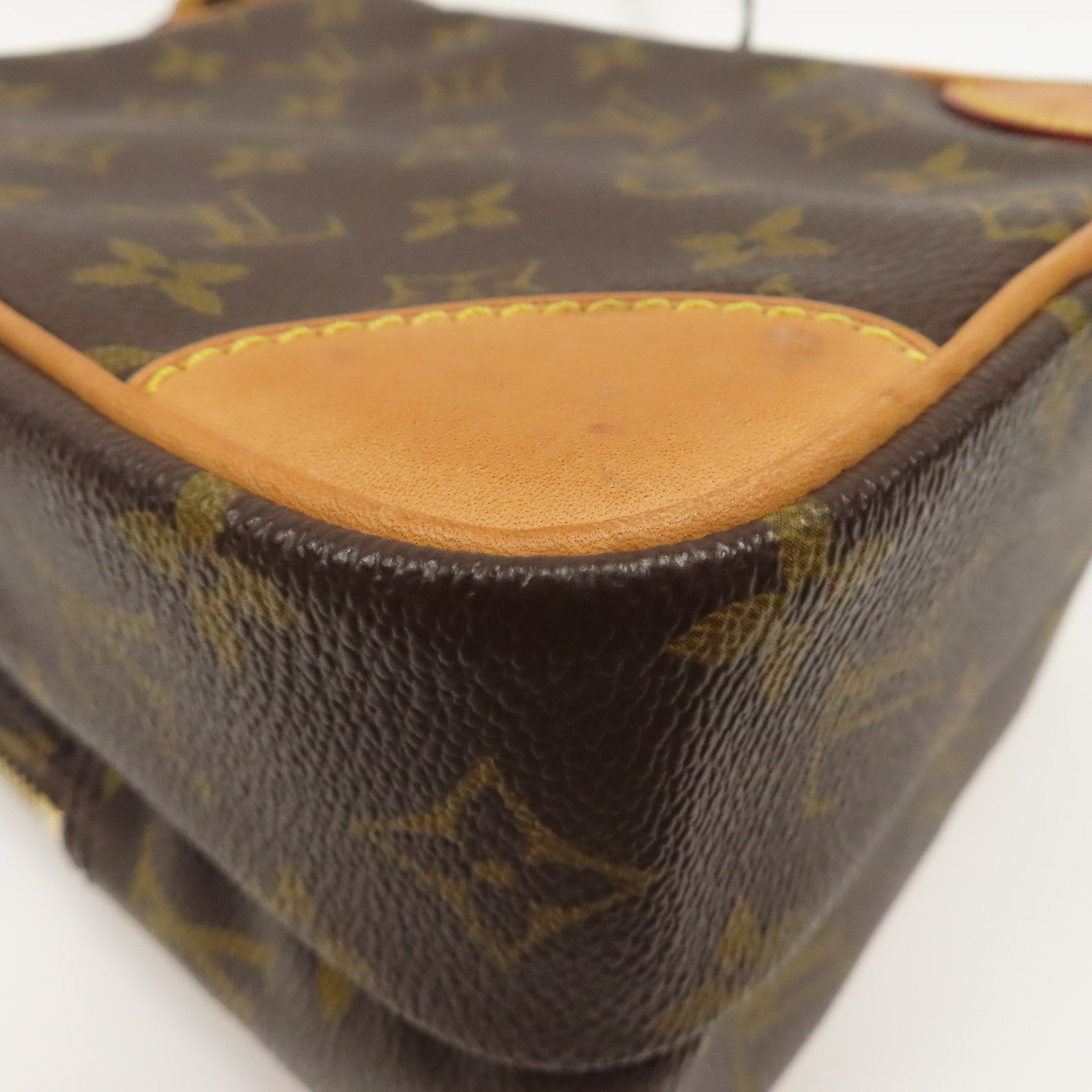 LOUIS VUITTON 【激減優惠】Monogram Amazon金扣肩背袋啡色