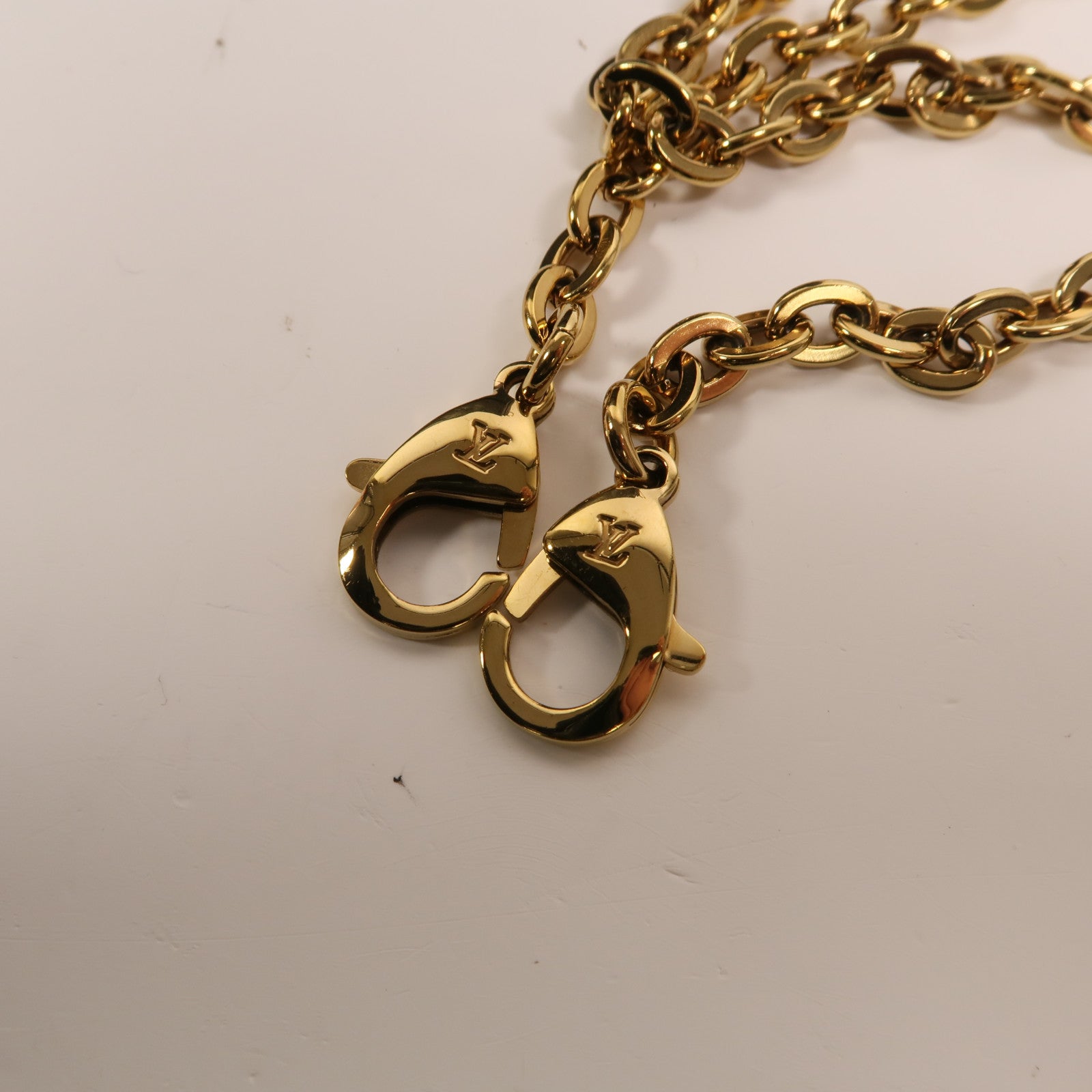 LOUIS VUITTON Monogram Empreinte Felicie Pochette 金扣鏈帶肩背袋