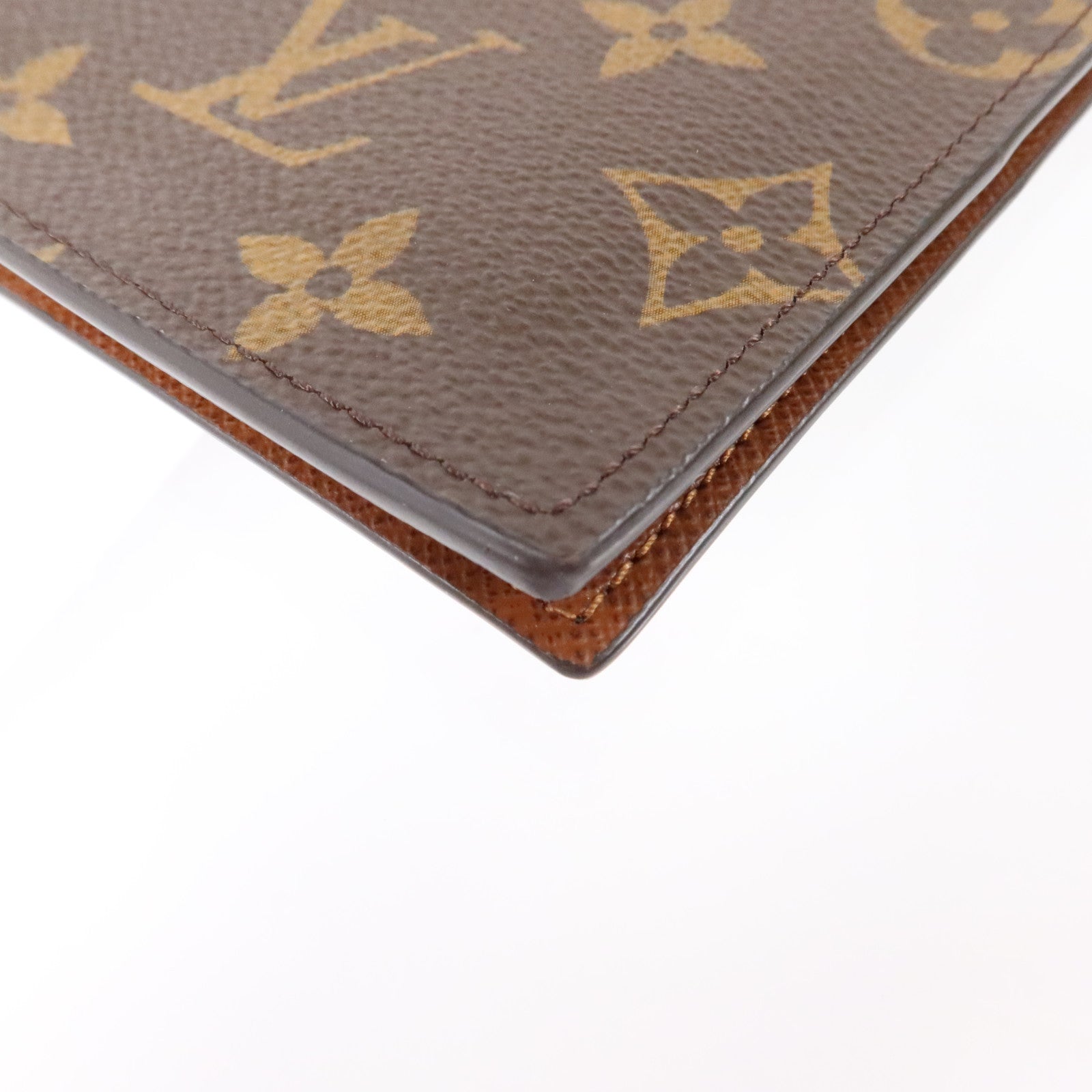 LOUIS VUITTON Monogram Passport Cover護照套