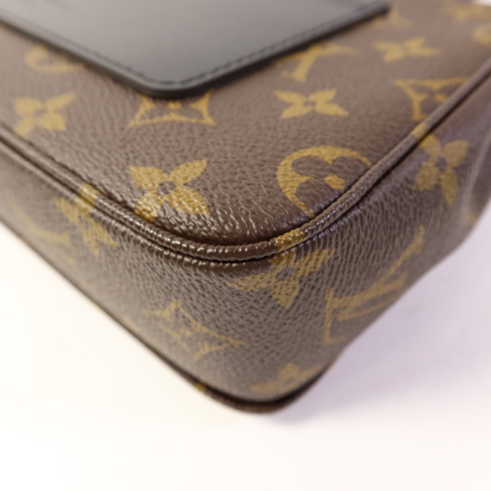 LOUIS VUITTON Monogram Marceau金扣肩背袋棕色