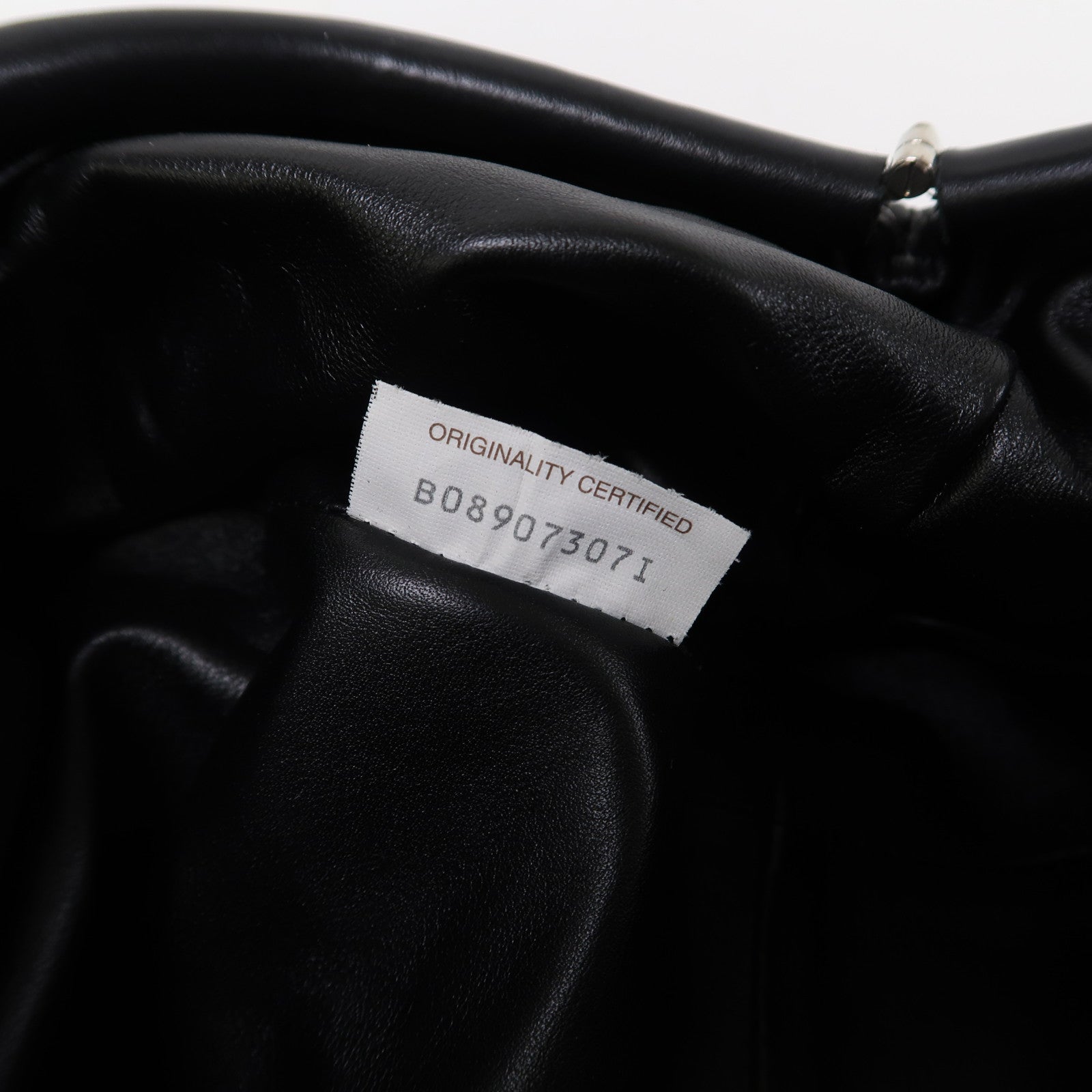 BOTTEGA VENETA 牛皮皮革Teen Clutch Bag手拿包黑色