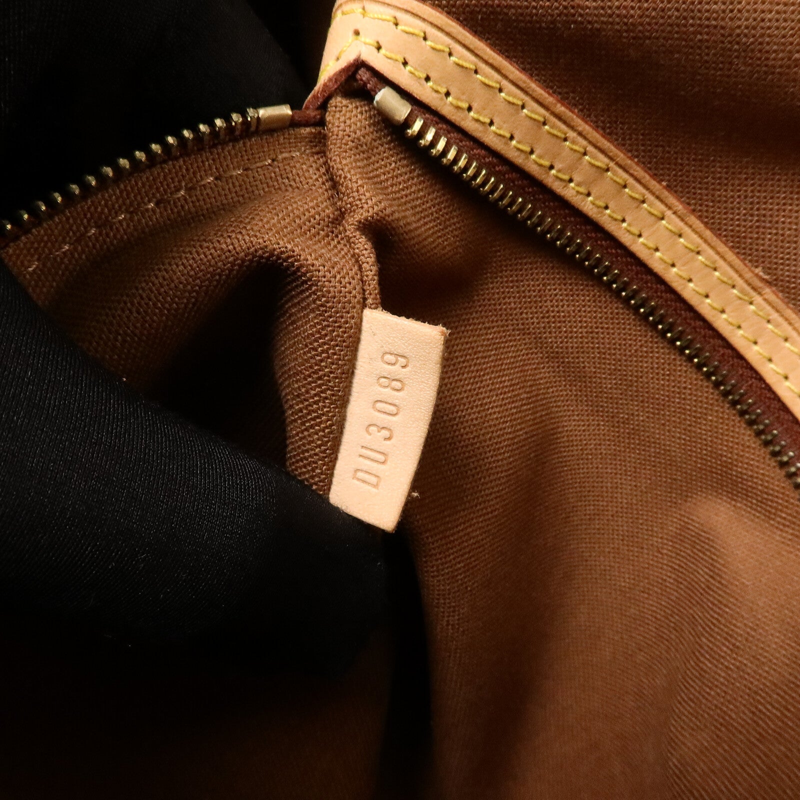 LOUIS VUITTON Monogram Batignolles Horizontal金扣肩背袋