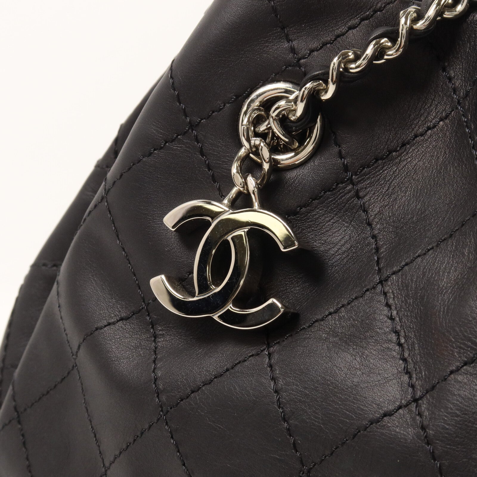 CHANEL 牛皮皮革Chain Shoulder鏈帶肩背袋