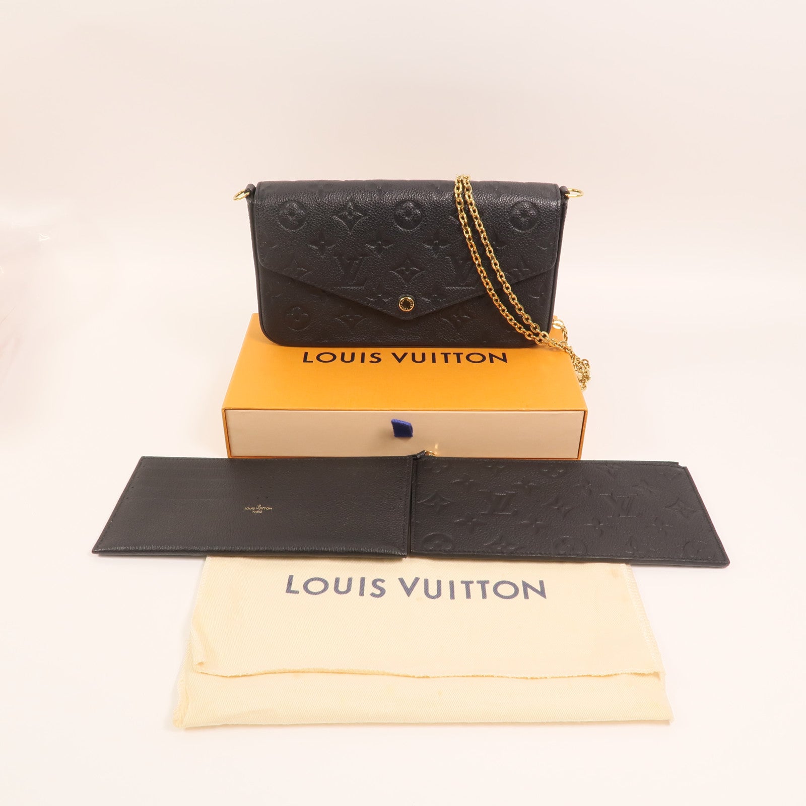 LOUIS VUITTON Monogram Empreinte Felicie Pochette 金扣鏈帶肩背袋