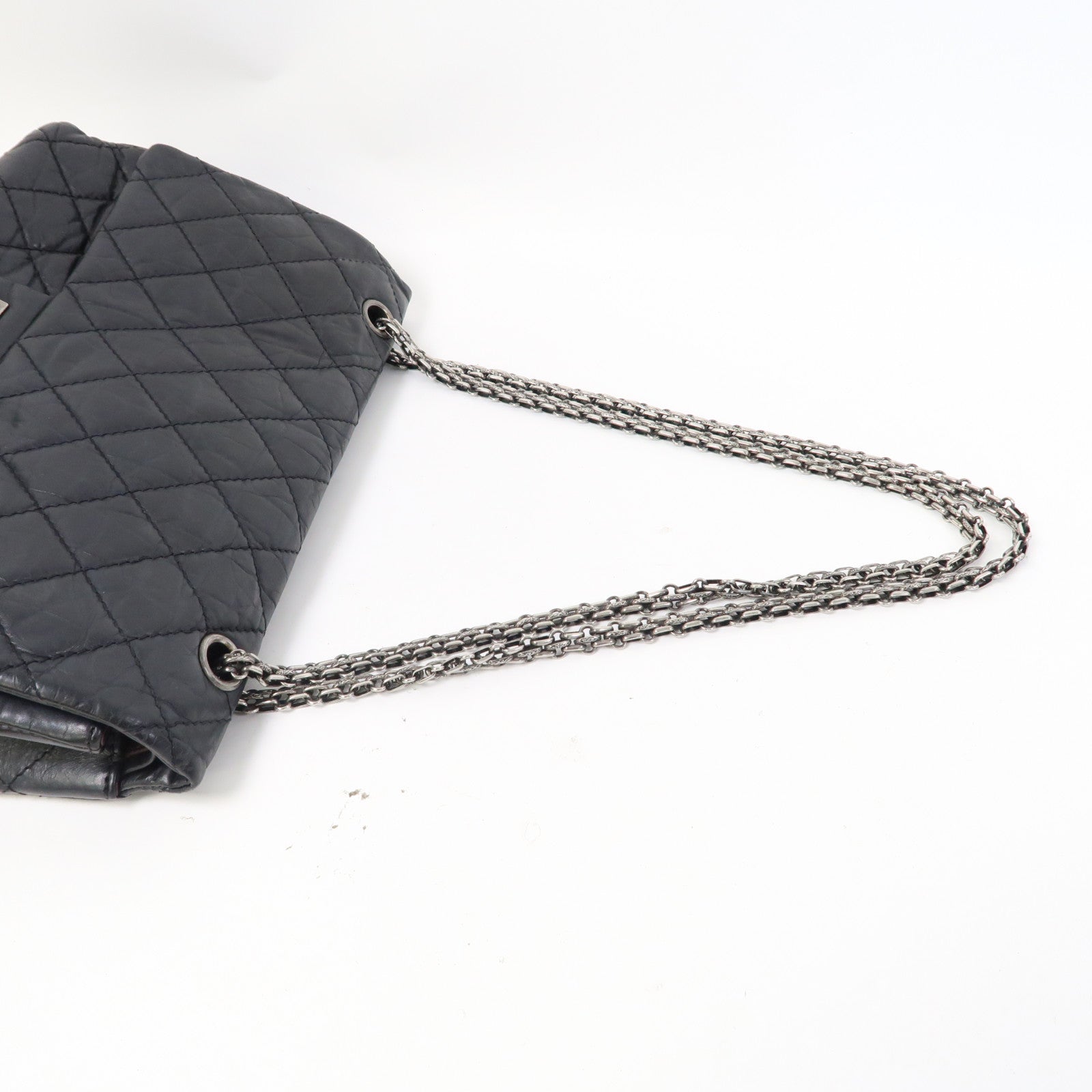 CHANEL 菱格牛皮皮革2.55 Chain Shoulder Bag銀扣鏈帶肩背袋黑色