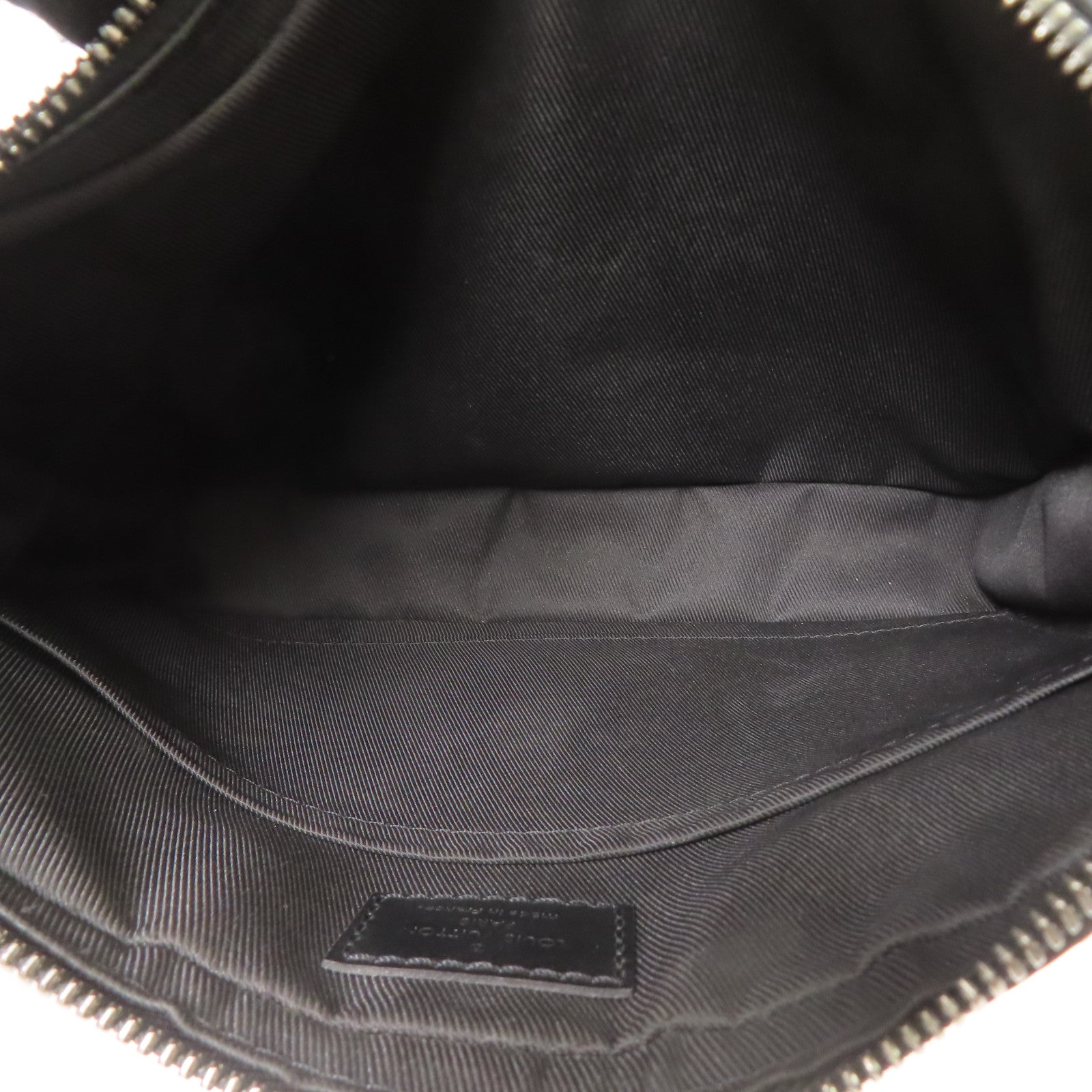 LOUIS VUITTON Monogram Eclipse Reverse Trio Messenger銀扣肩背袋