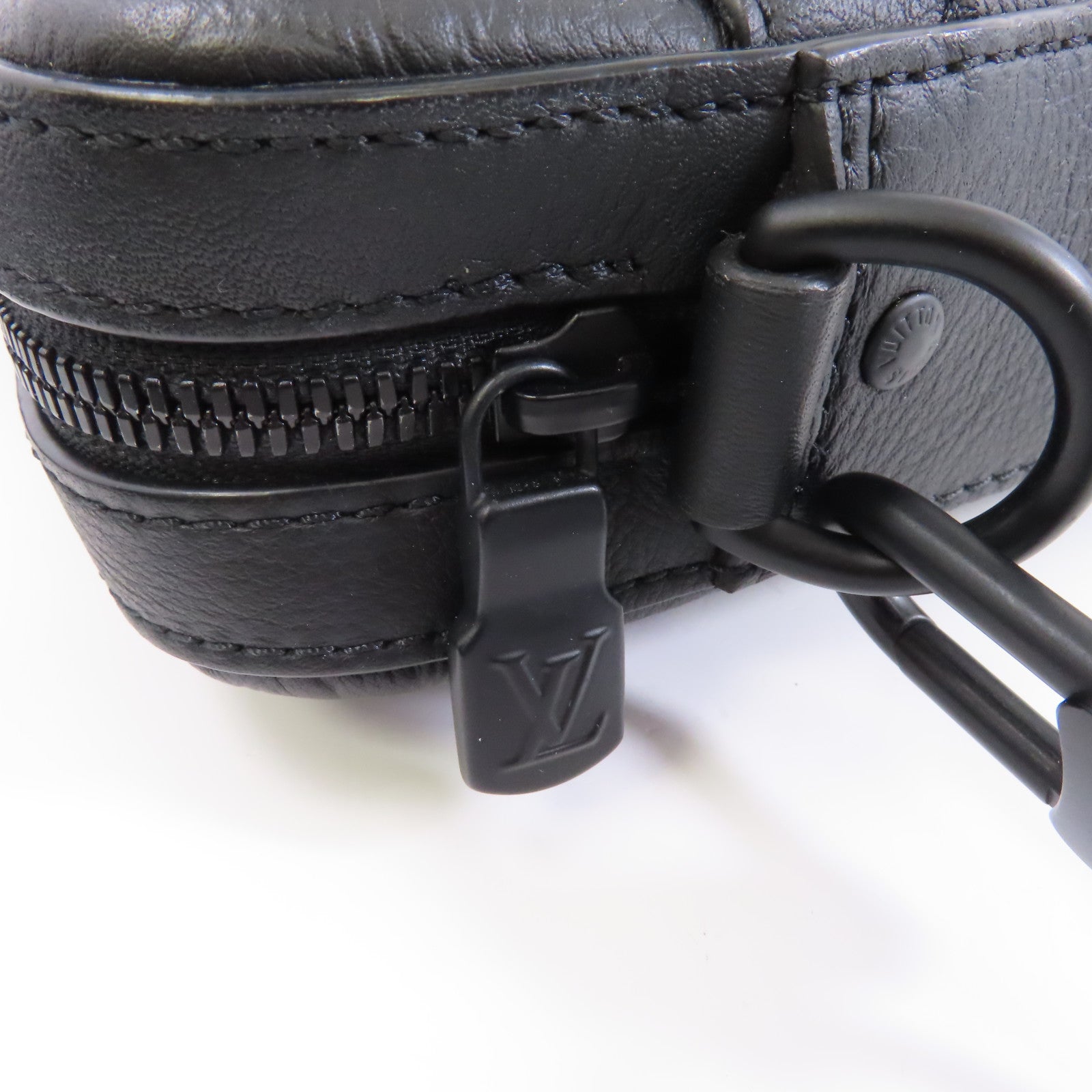 LOUIS VUITTON Monogram Shadow Trio Messenger肩背袋黑色
