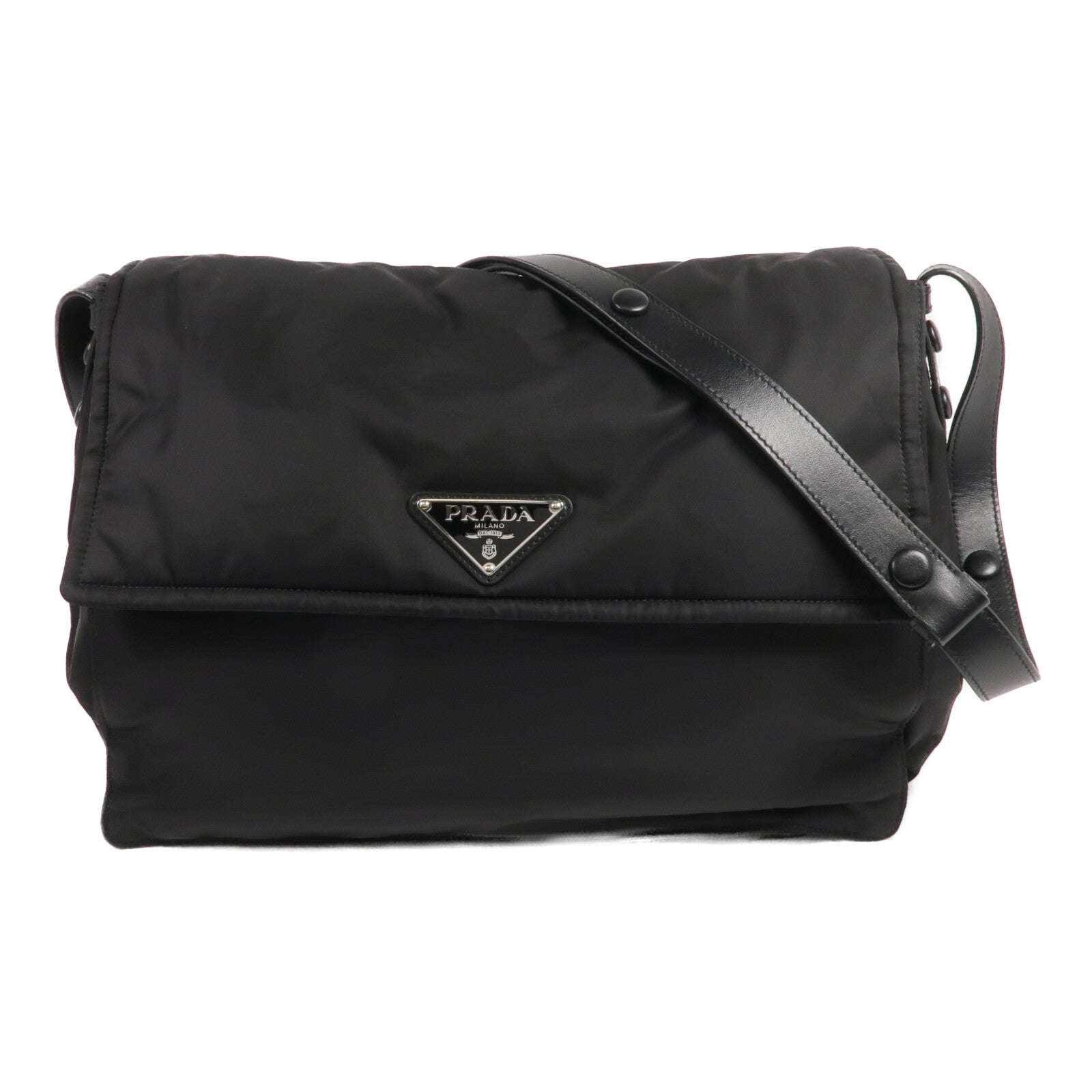 PRADA 尼龍Traveller Large Padded Re Nylon銀扣肩背袋