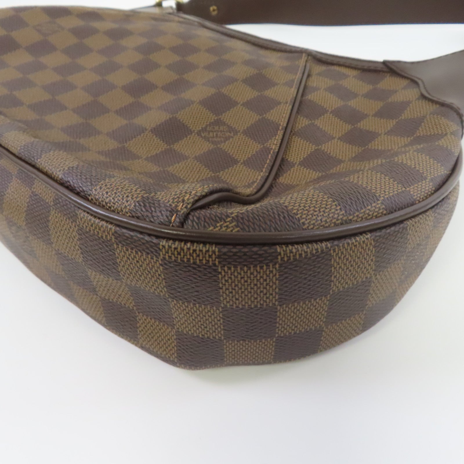 LOUIS VUITTON Damier Thames GM金扣肩背袋啡色
