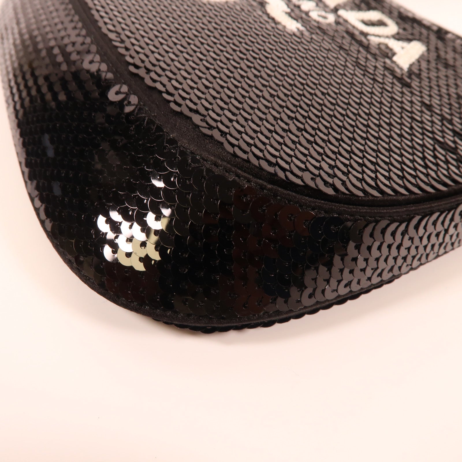 PRADA 珠片Cleo Bag銀扣手挽肩背兩用袋