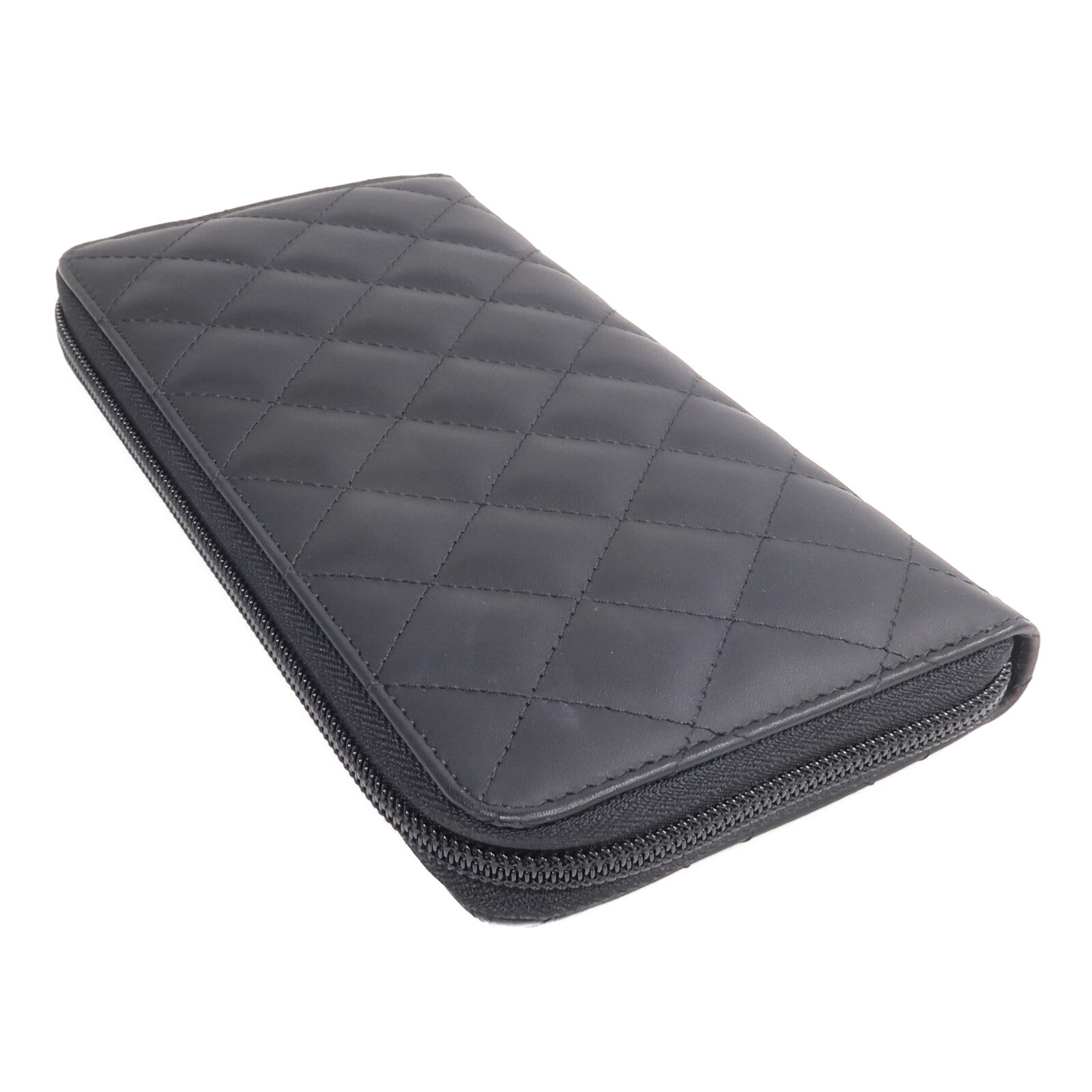 CHANEL 牛皮皮革Cambon Wallet銀扣拉鏈長錢包
