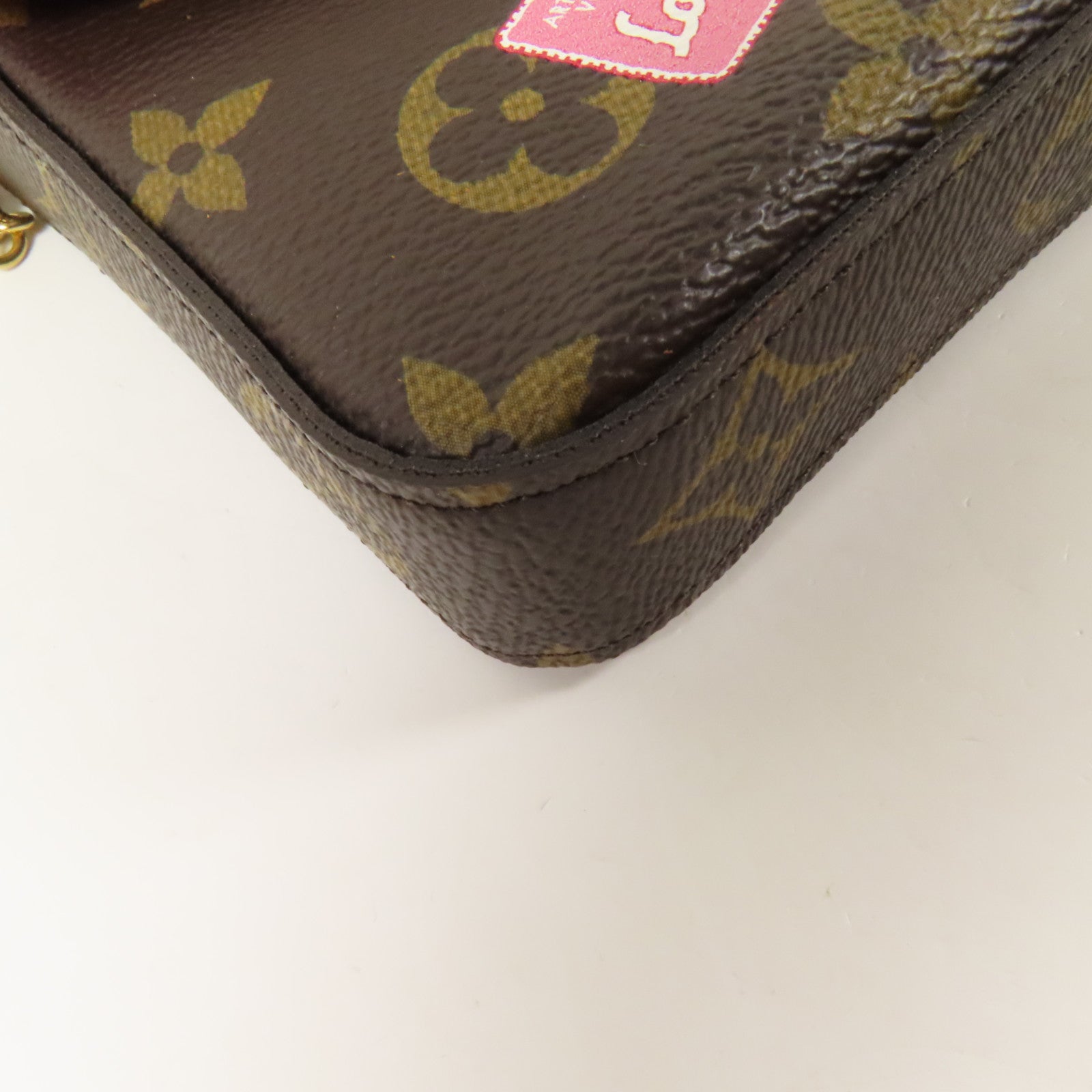 LOUIS VUITTON Monogram Pochette Felicie金扣鏈帶肩背袋