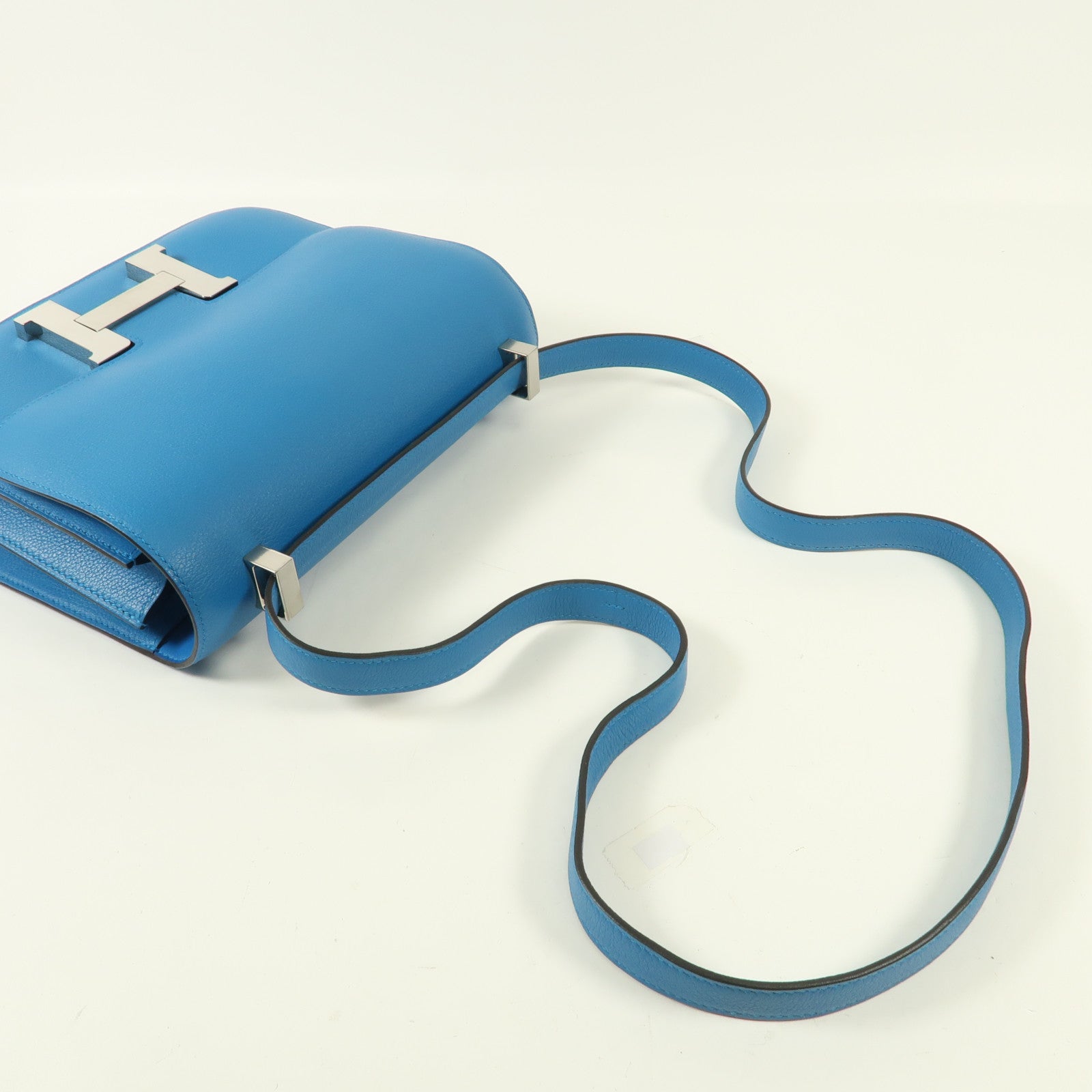 HERMES Evercolor皮革Constance 24銀扣肩背袋