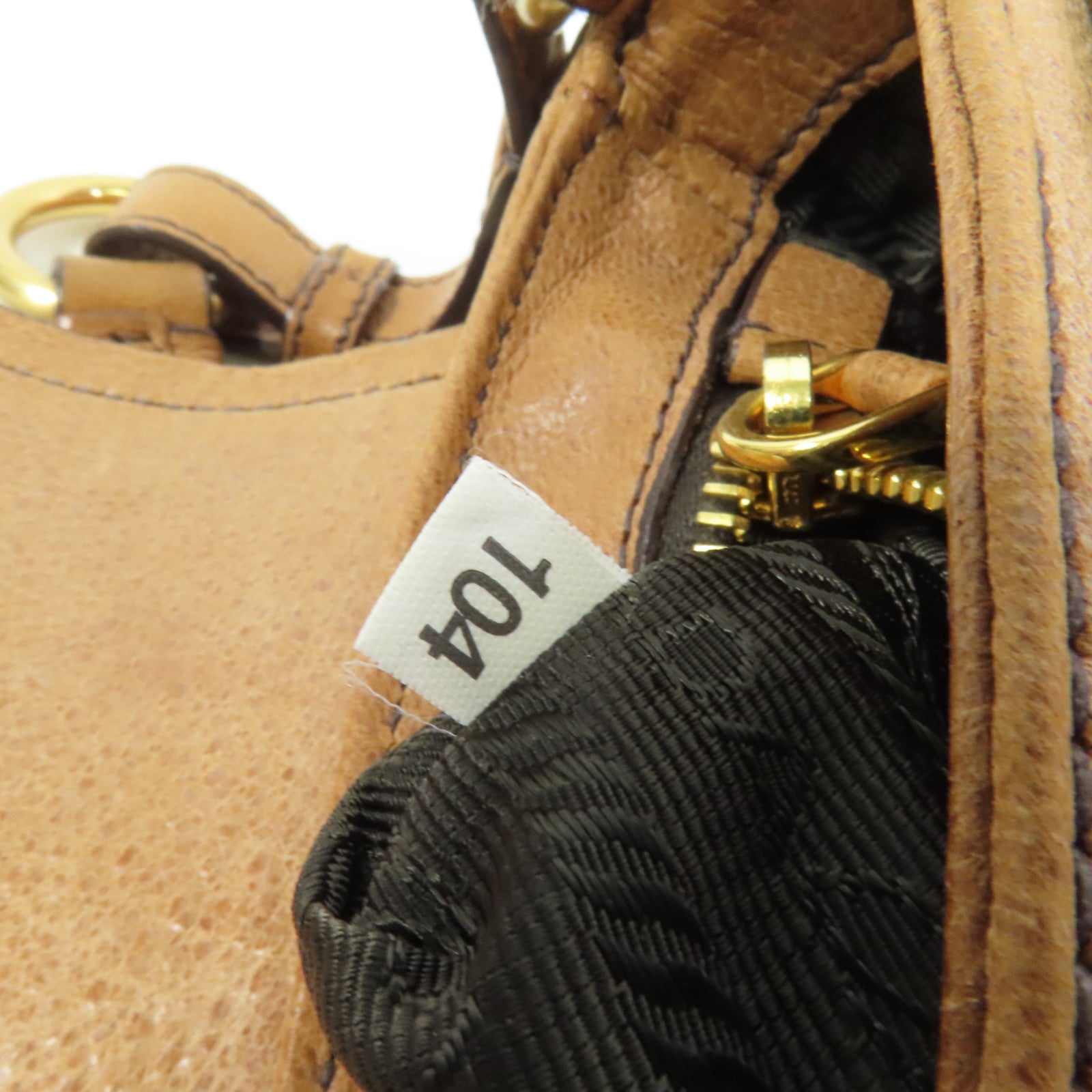 PRADA 牛皮皮革Shoulder Bag金扣肩背袋