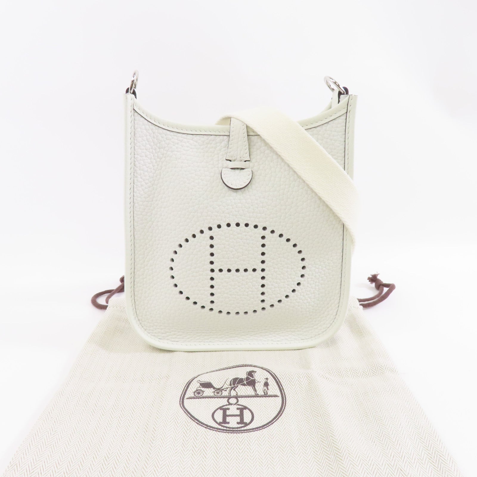 HERMES Clemence皮革Evelyne TPM銀扣肩背袋New White/白色