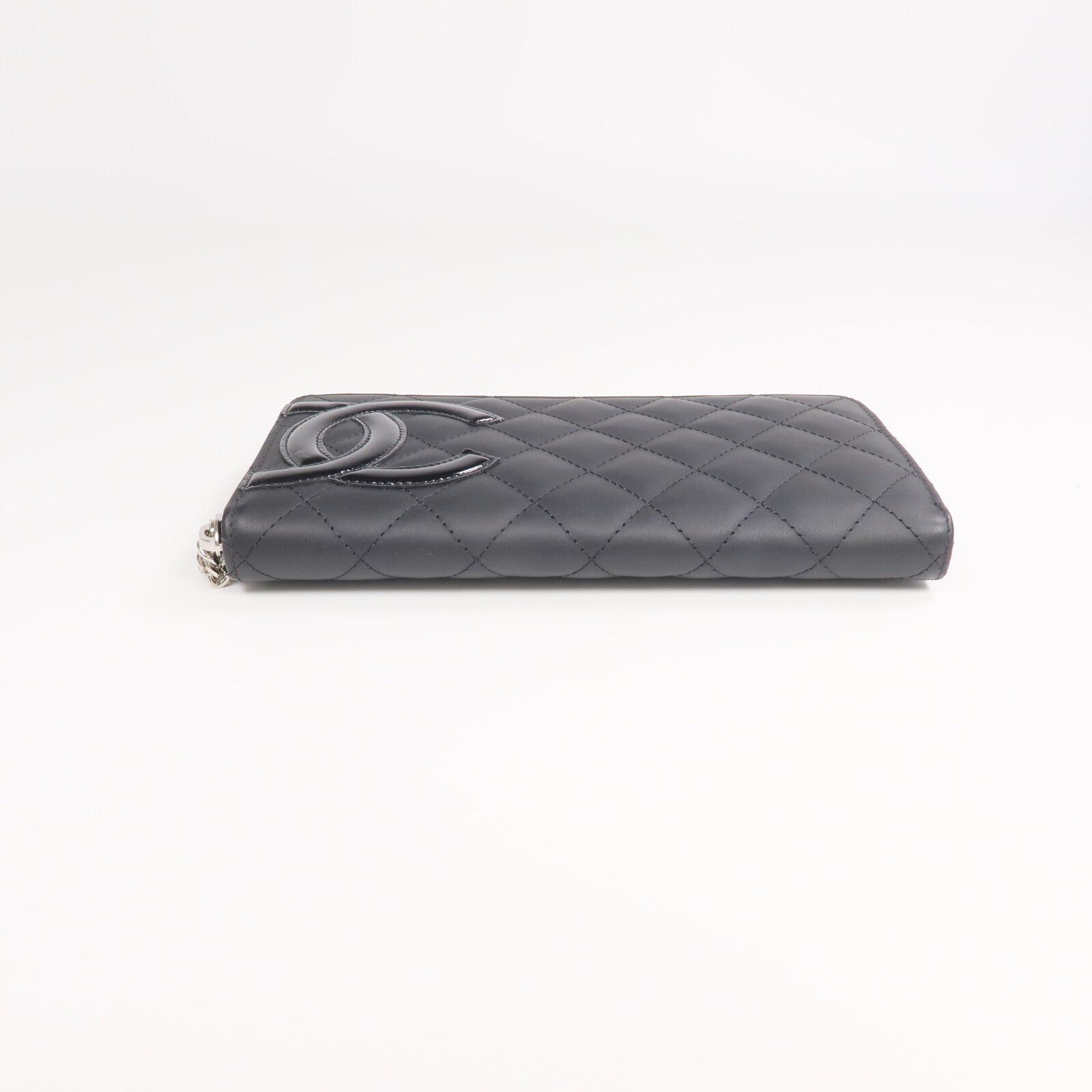 CHANEL 牛皮皮革Cambon Wallet銀扣拉鏈長錢包