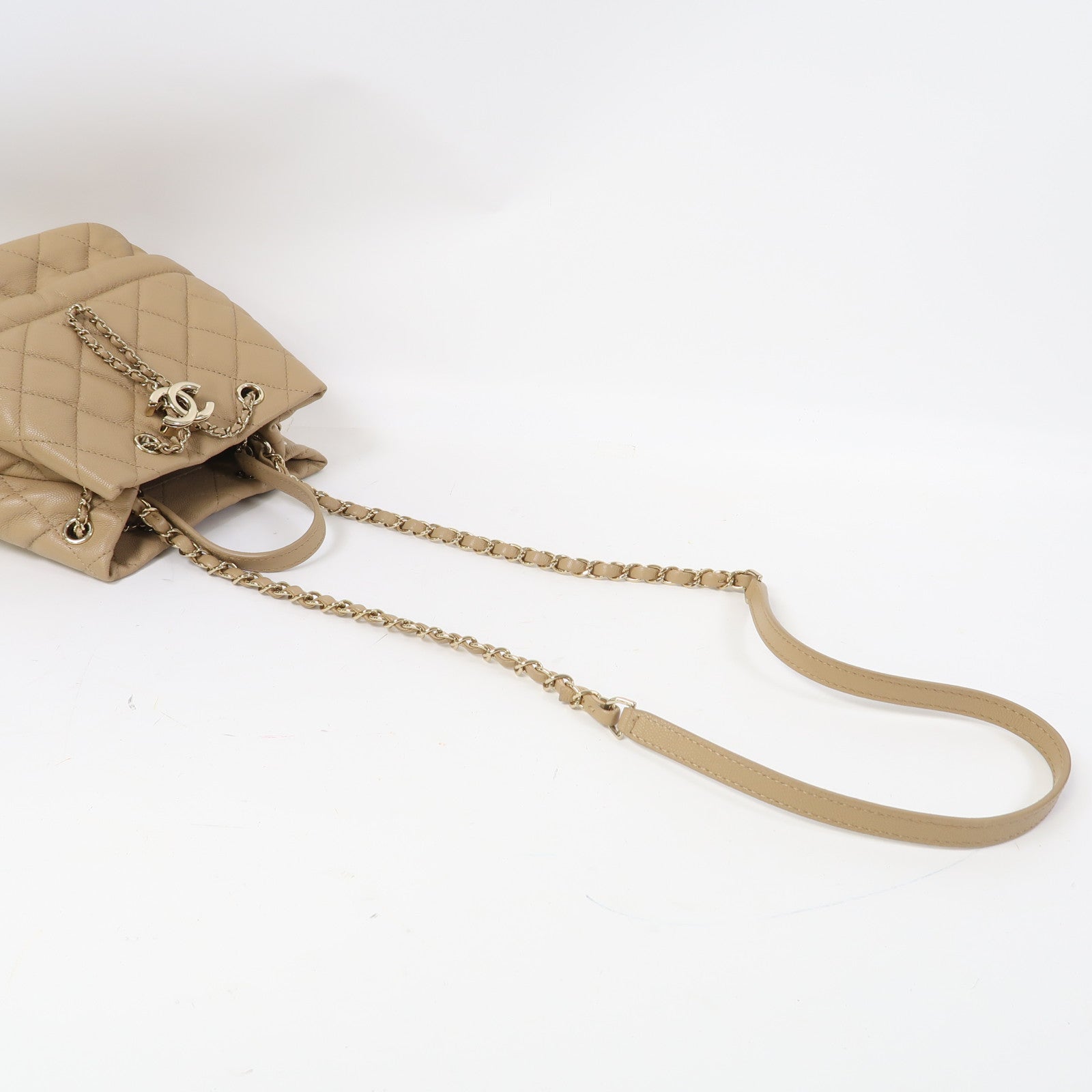 CHANEL 菱格Caviar皮革Bucket Bag金扣手挽肩背兩用袋米色