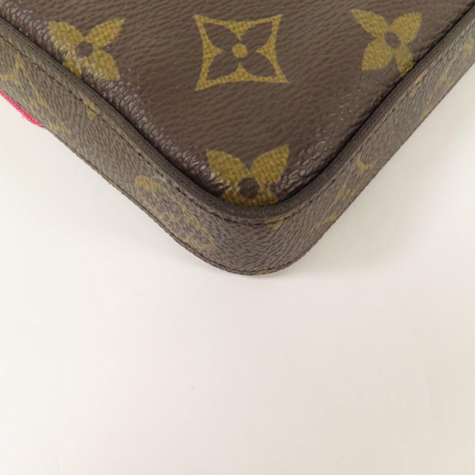 LOUIS VUITTON Monogram Pochette Felicie金扣鏈帶肩背袋