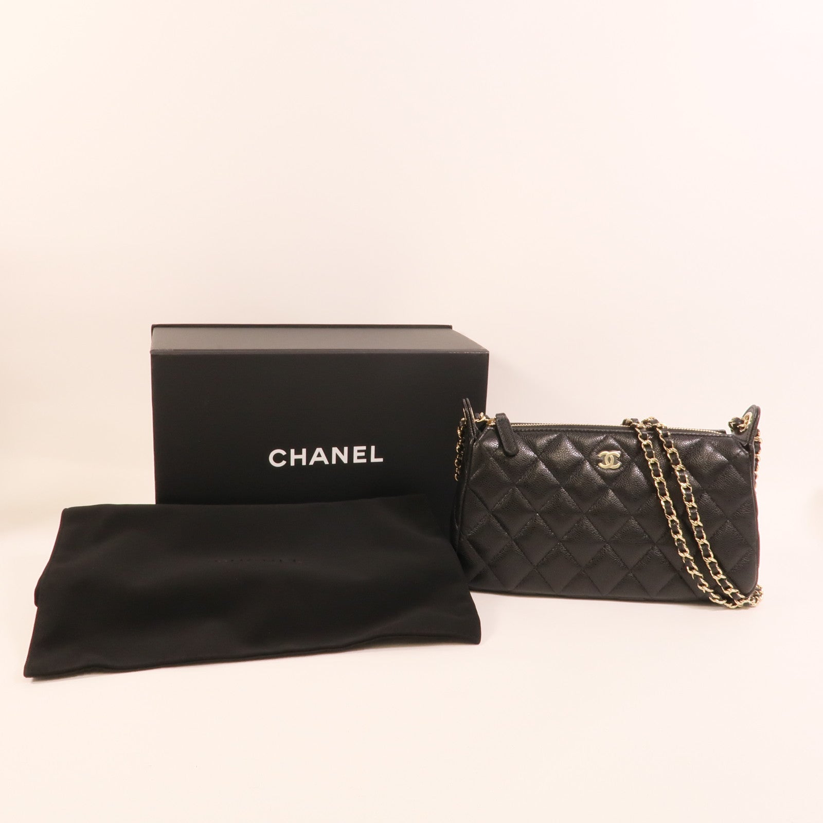 CHANEL 牛皮皮革Chain Shoulder肩背袋