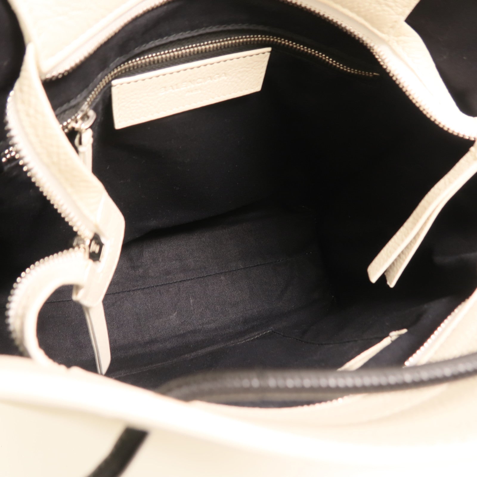 BALENCIAGA 牛皮皮革Tote Bag銀扣肩背袋