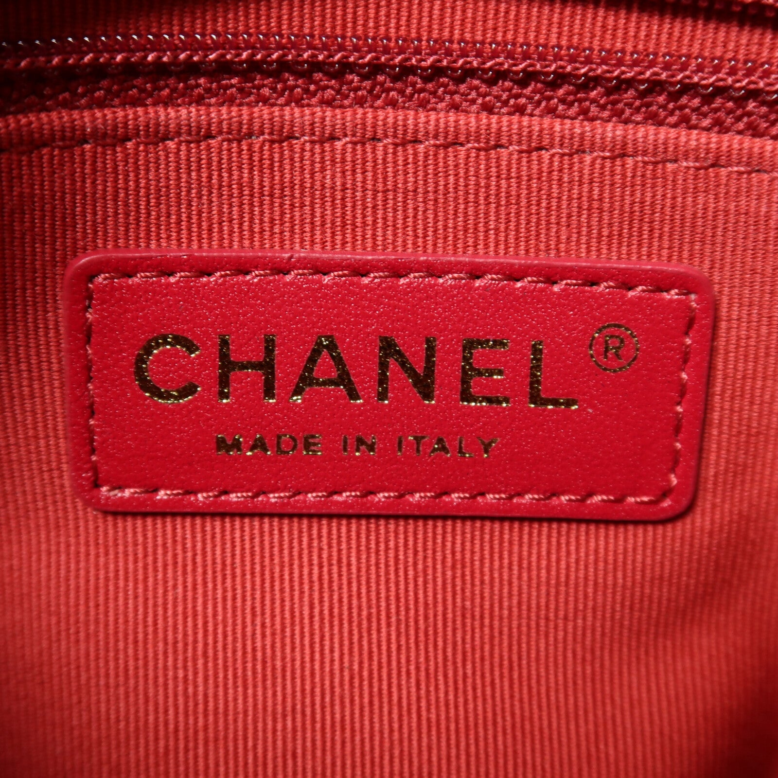 CHANEL 羊皮皮革Chain Shoulder金扣鏈帶肩背袋