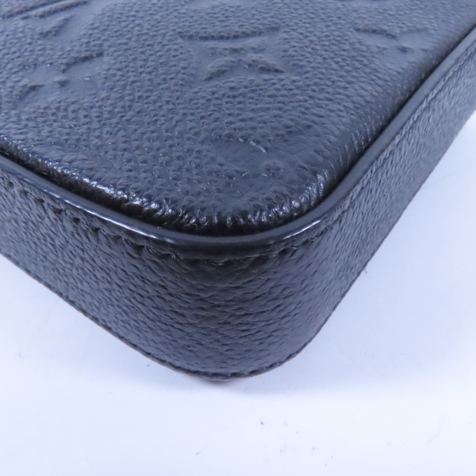 LOUIS VUITTON Mnogram Empreinte Felicie Pochette金扣鏈帶肩背袋黑色